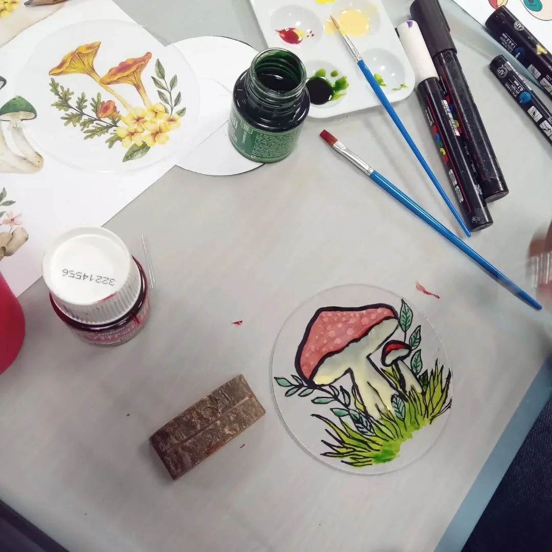 Some great glass painting at our meet-up this evening celebrating queer fungi (and a dalek!). Thank you to @nocollective for leading the workshop. Our next meet-up will be a sound bath - link in bio to book