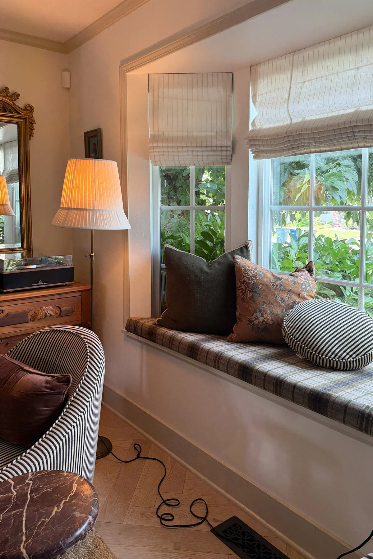 How to Make a Custom Window Seat Cushion Without Sewing