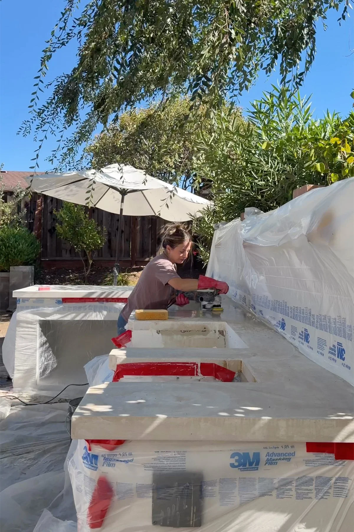 Our-DIY-Outdoor-Concrete-Countertops-13.jpg