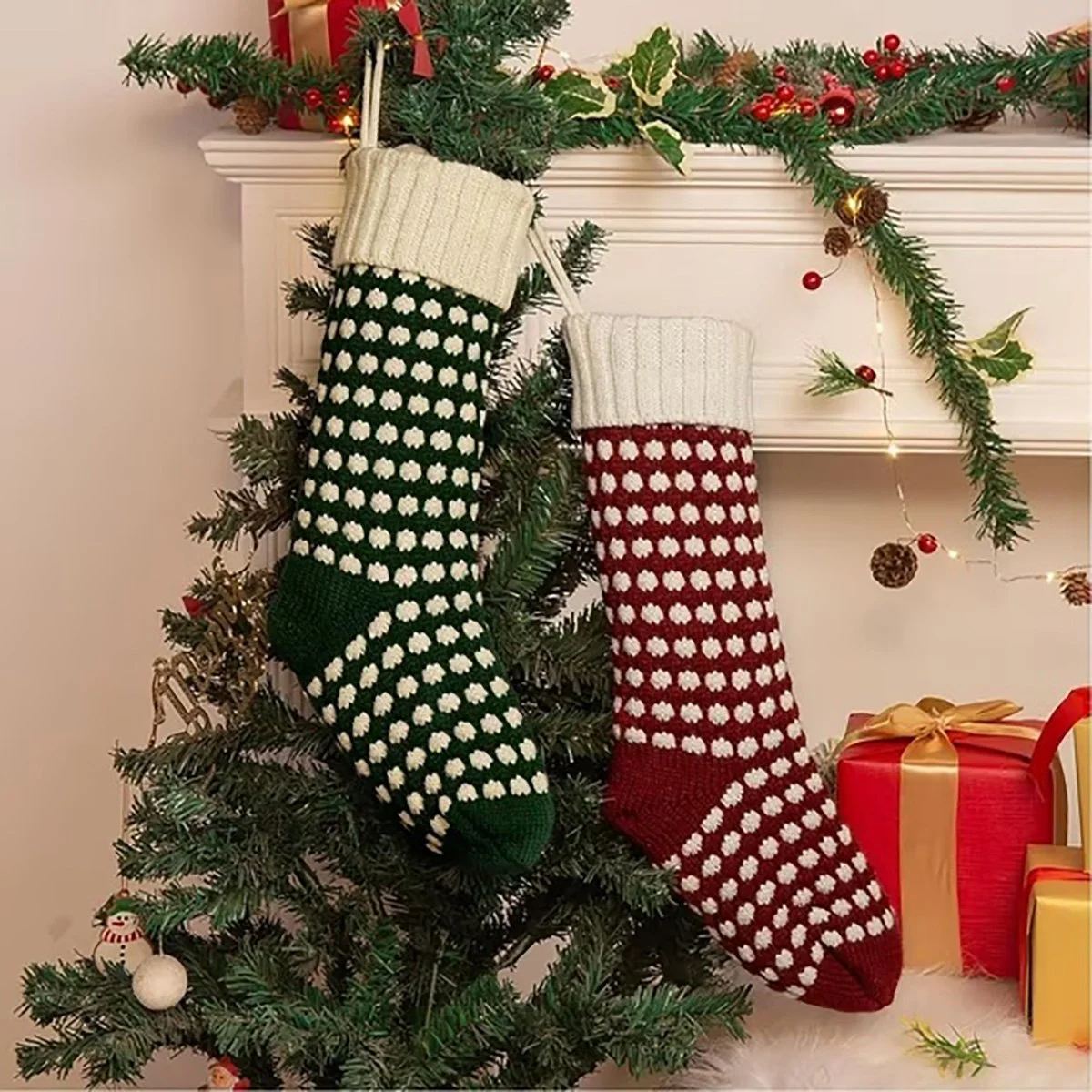 Christmas-Mantel-Decor-Under-$50-26.jpg