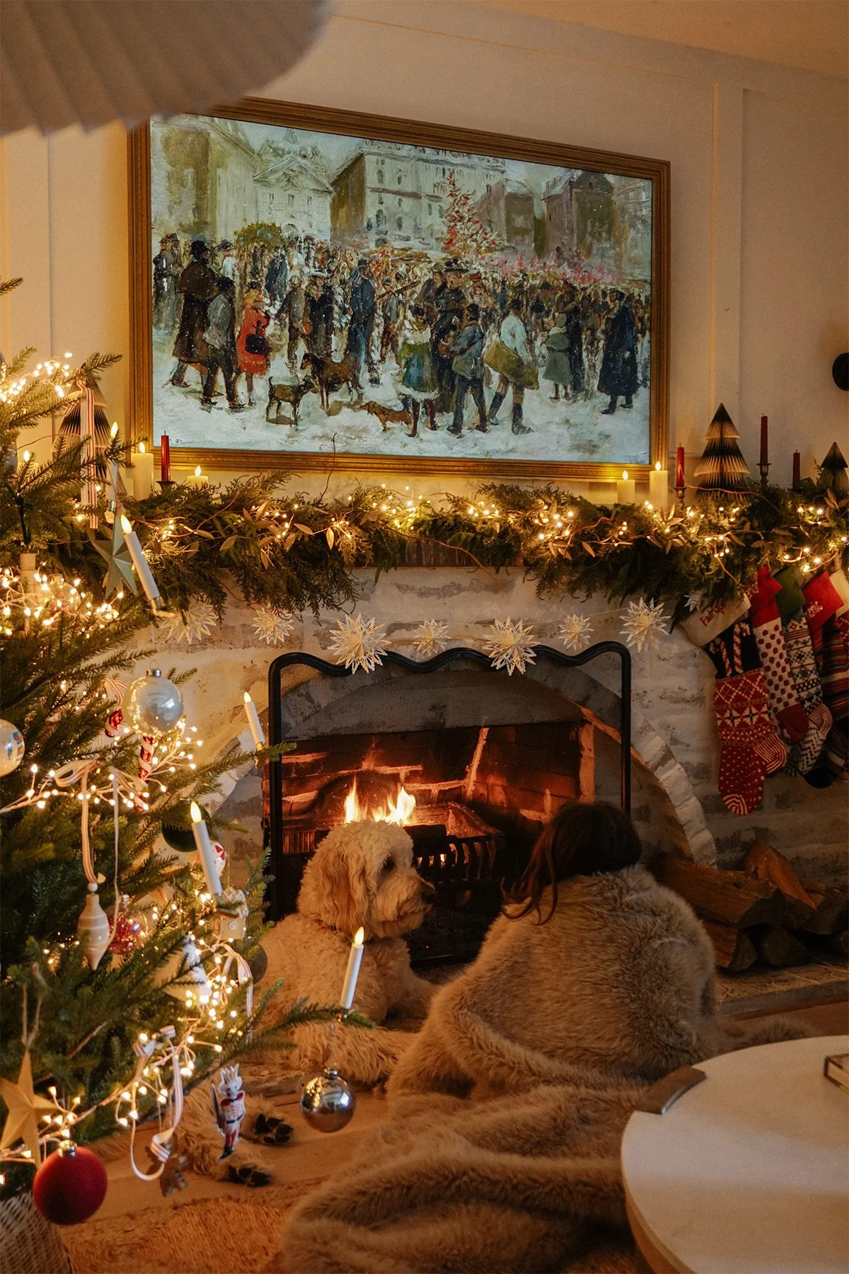 Nostalgic Nancy Meyers-Inspired Christmas Mantel Decor Under $50