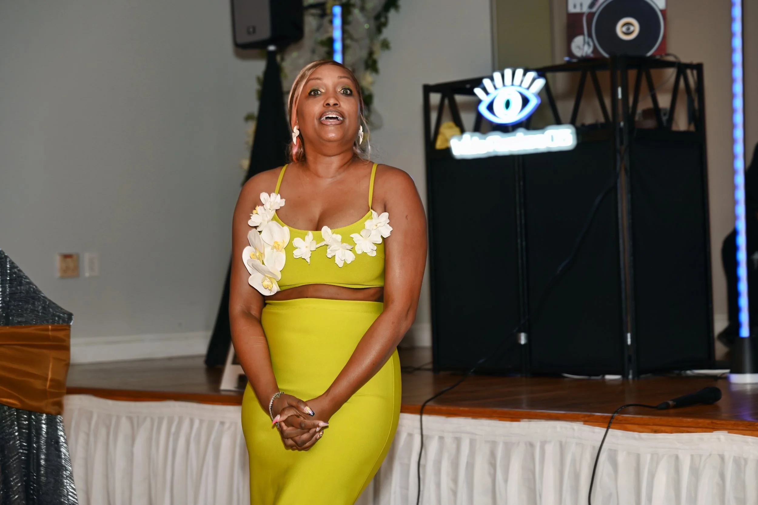 DSC_4823_Radiant.jpg
