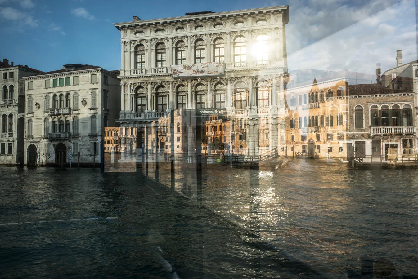 La façade du Palazzo Rezzonico sur le Grand Canal