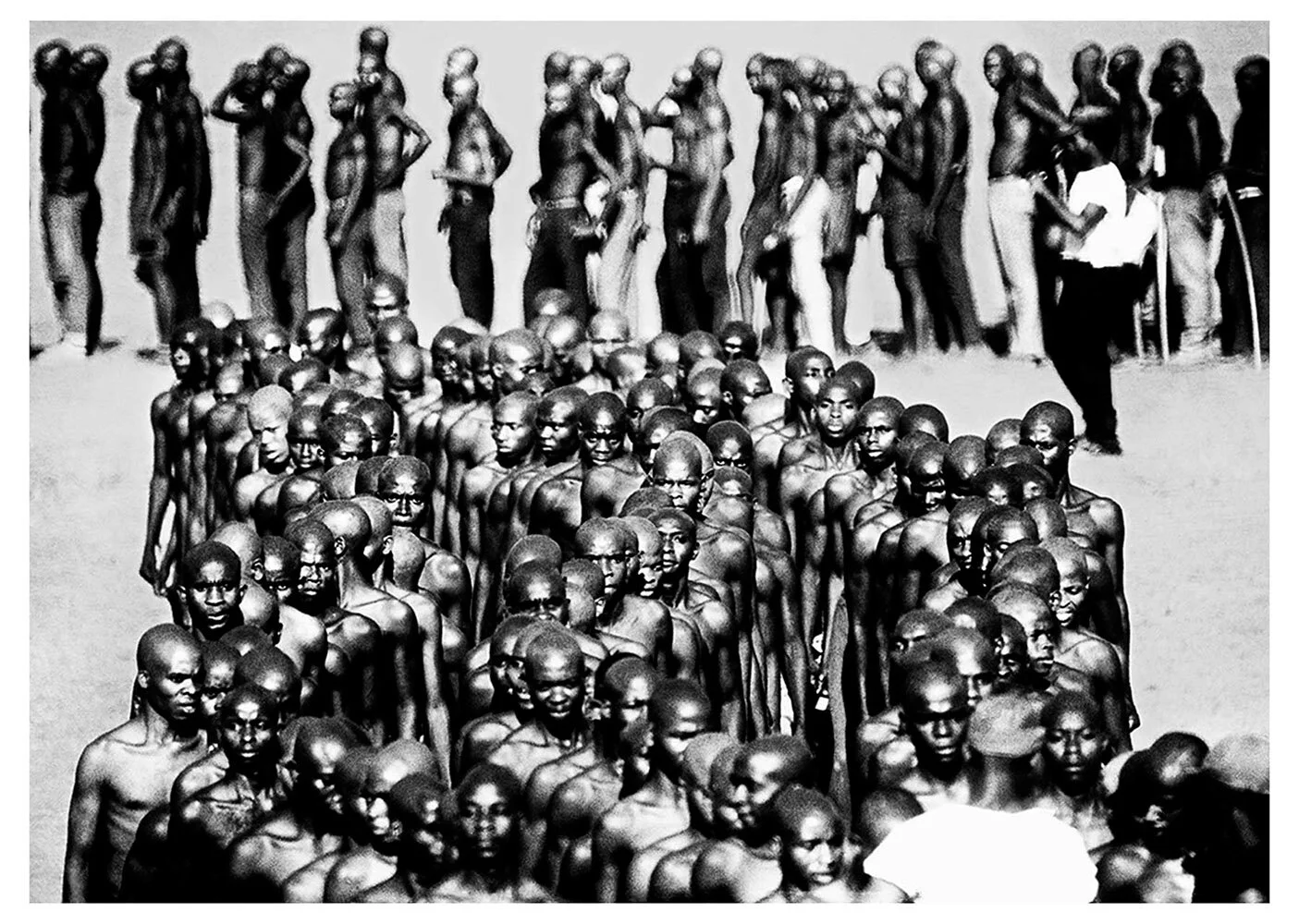 Romano Cagnoni. Recruits in Biafra