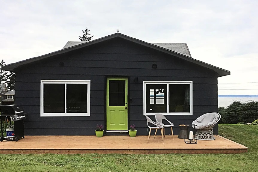 Exterior2.jpg