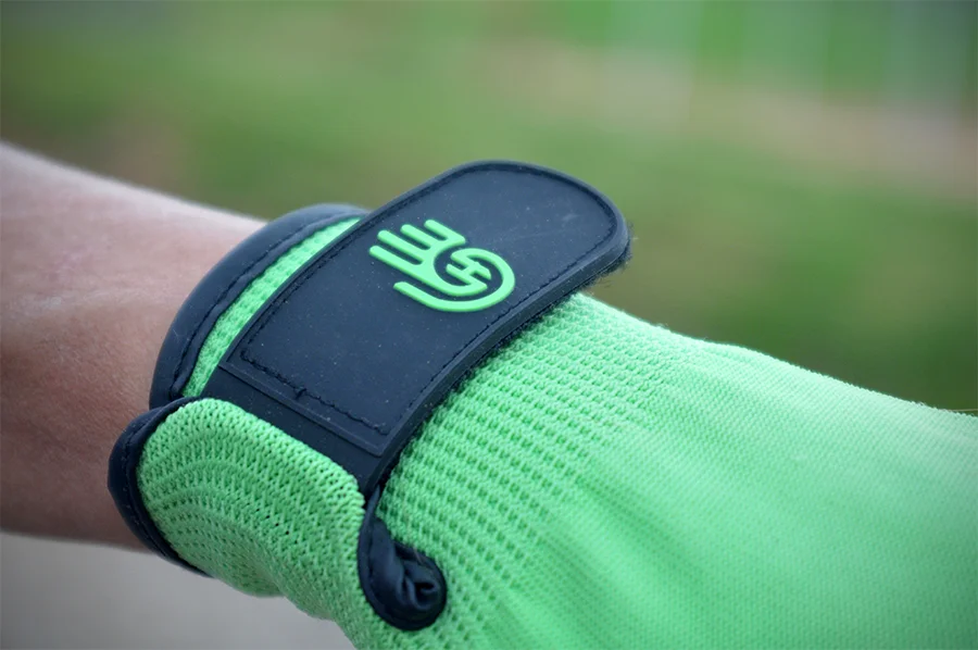 HandsOn-close-up.jpg