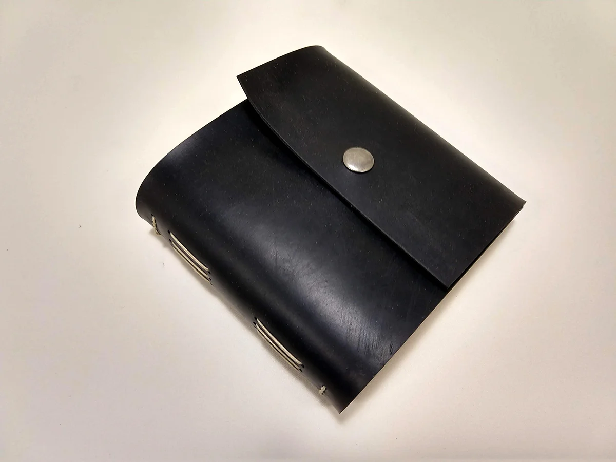 small_rubber-journals_Mullenberg-Designs_06.jpg