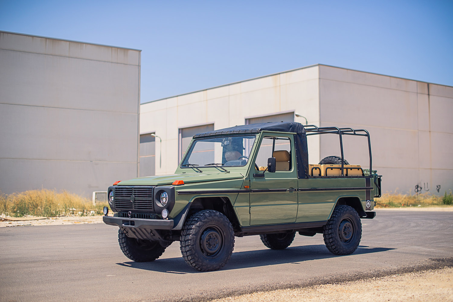 puch_230GE_left_front_1.jpg