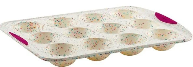 trudeau dome cake pan.jpg