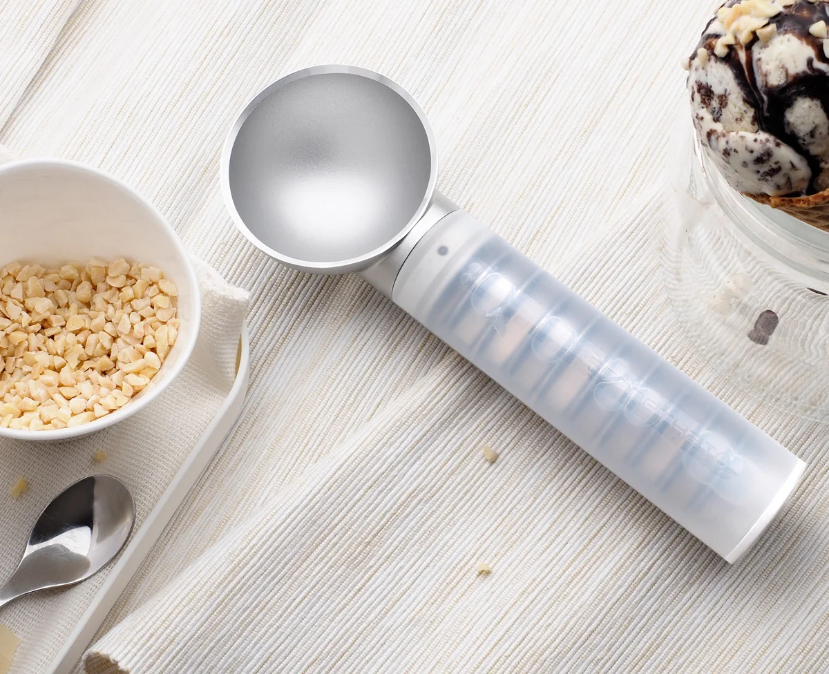 ScoopTHAT.jpg