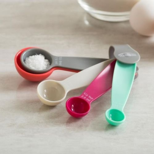 Measuring Spoons Assorted Colors, Set of 5 — The Kitchen by Vangura