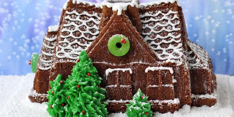 Gingerbread House Decorating with Grandma's 