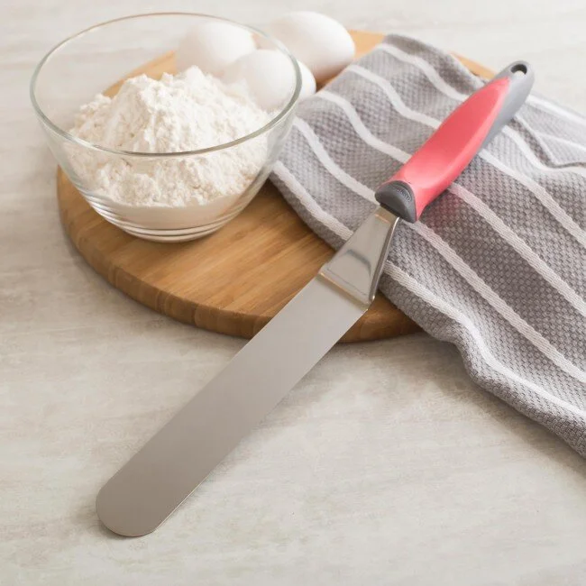 Large Icing Spreader — The Kitchen by Vangura