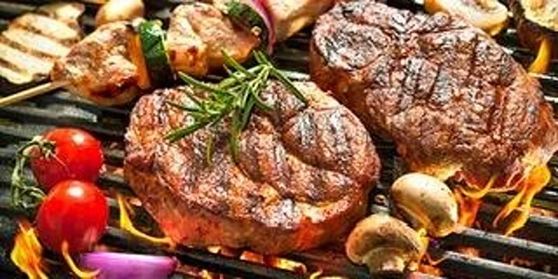 Burgers, Brews, and Que with Chef Nicholas Saxon from Braddock's
