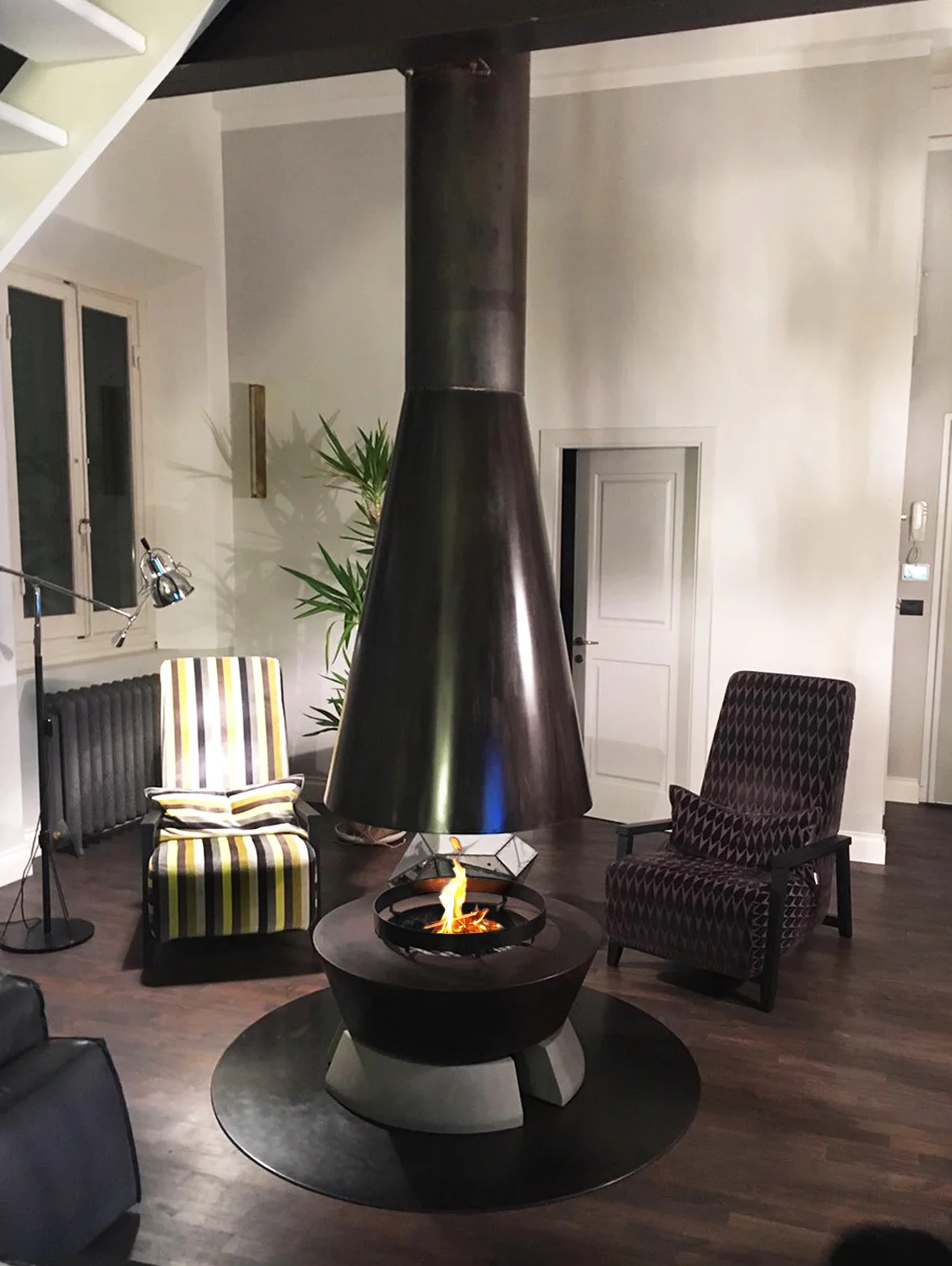 19 camino in corten.JPG