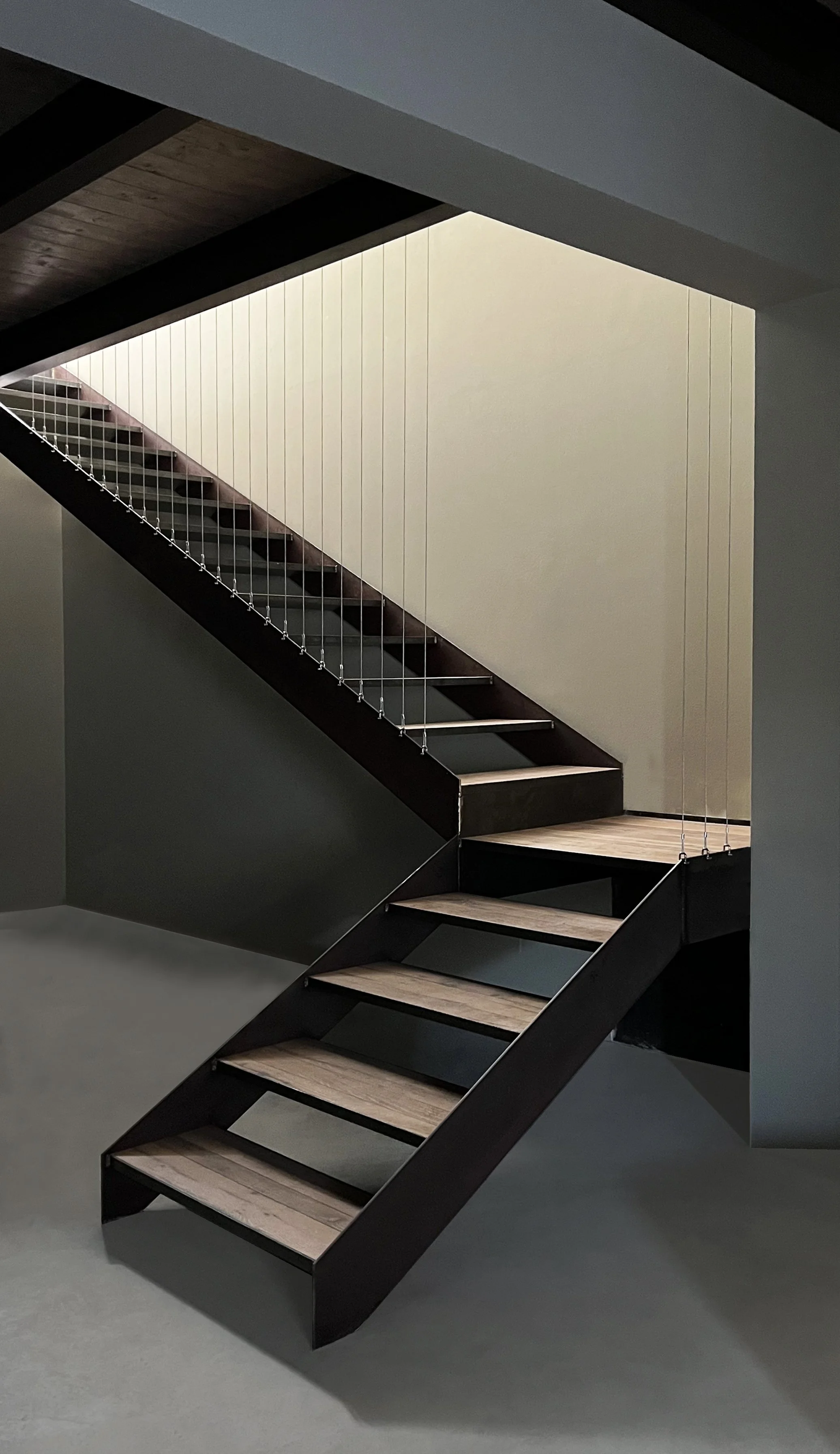 Scala in ferro e legno