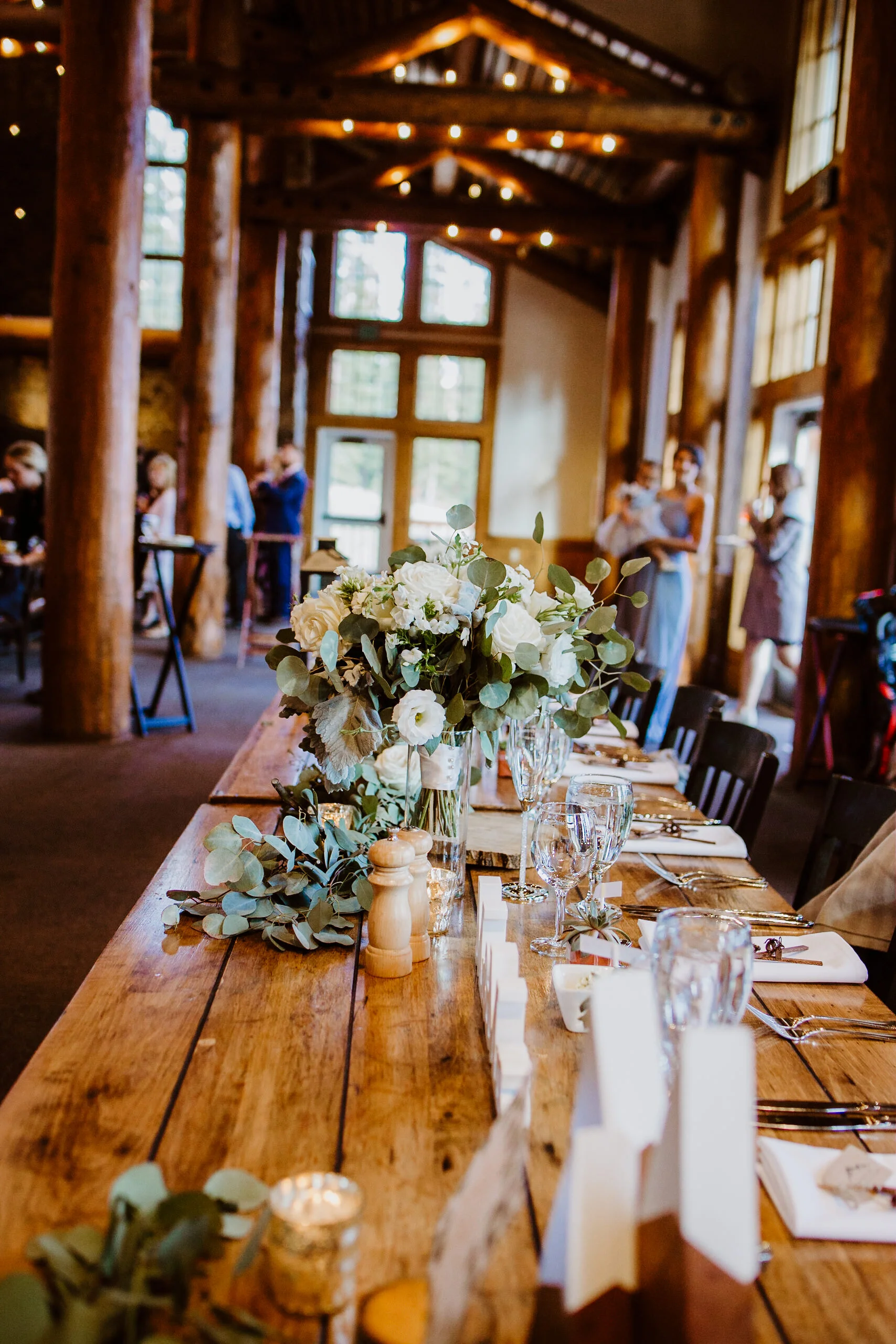 Details at TImber Ridge at Keystone, Colorado mountain wedding