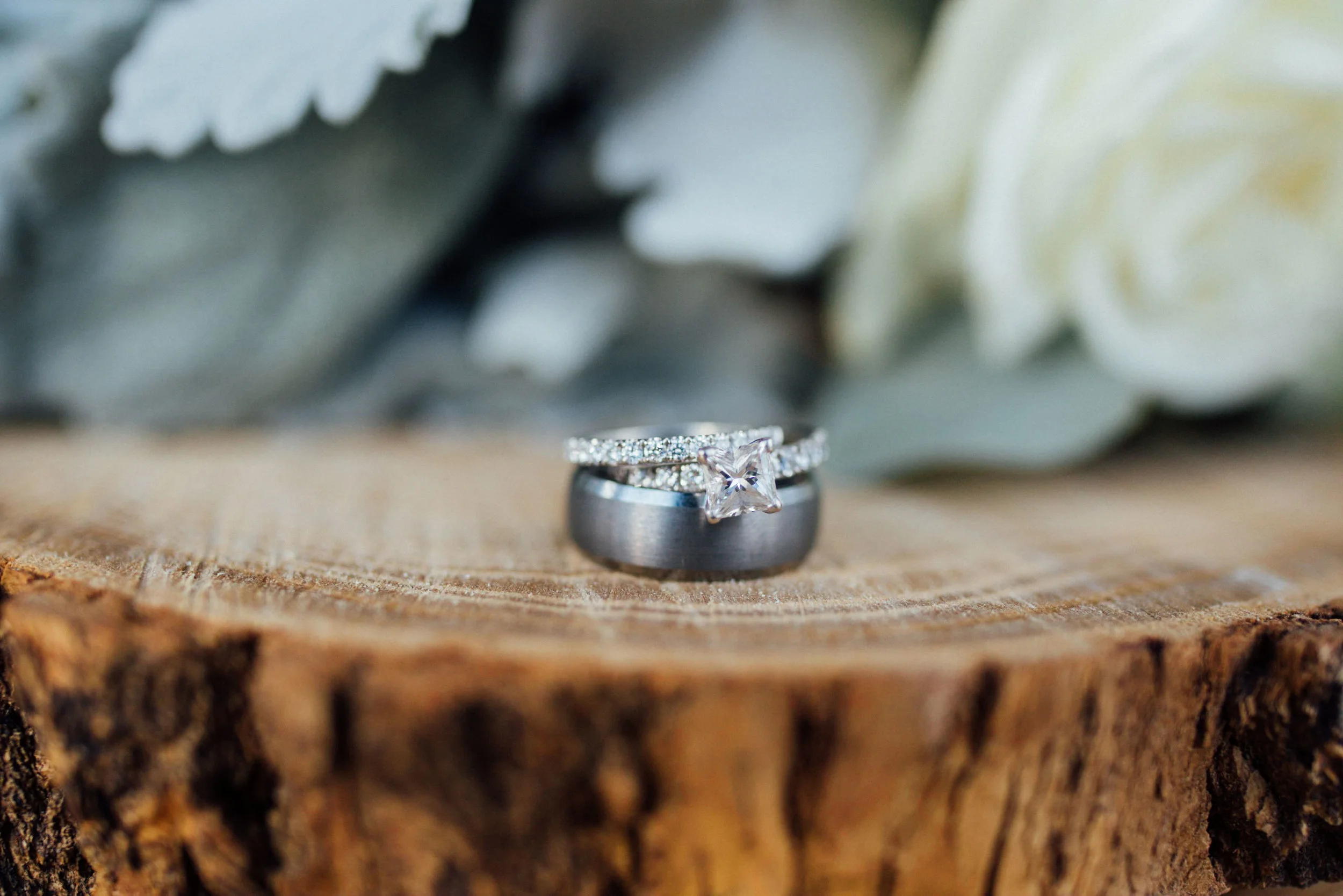 Details at TImber Ridge at Keystone, Colorado mountain wedding