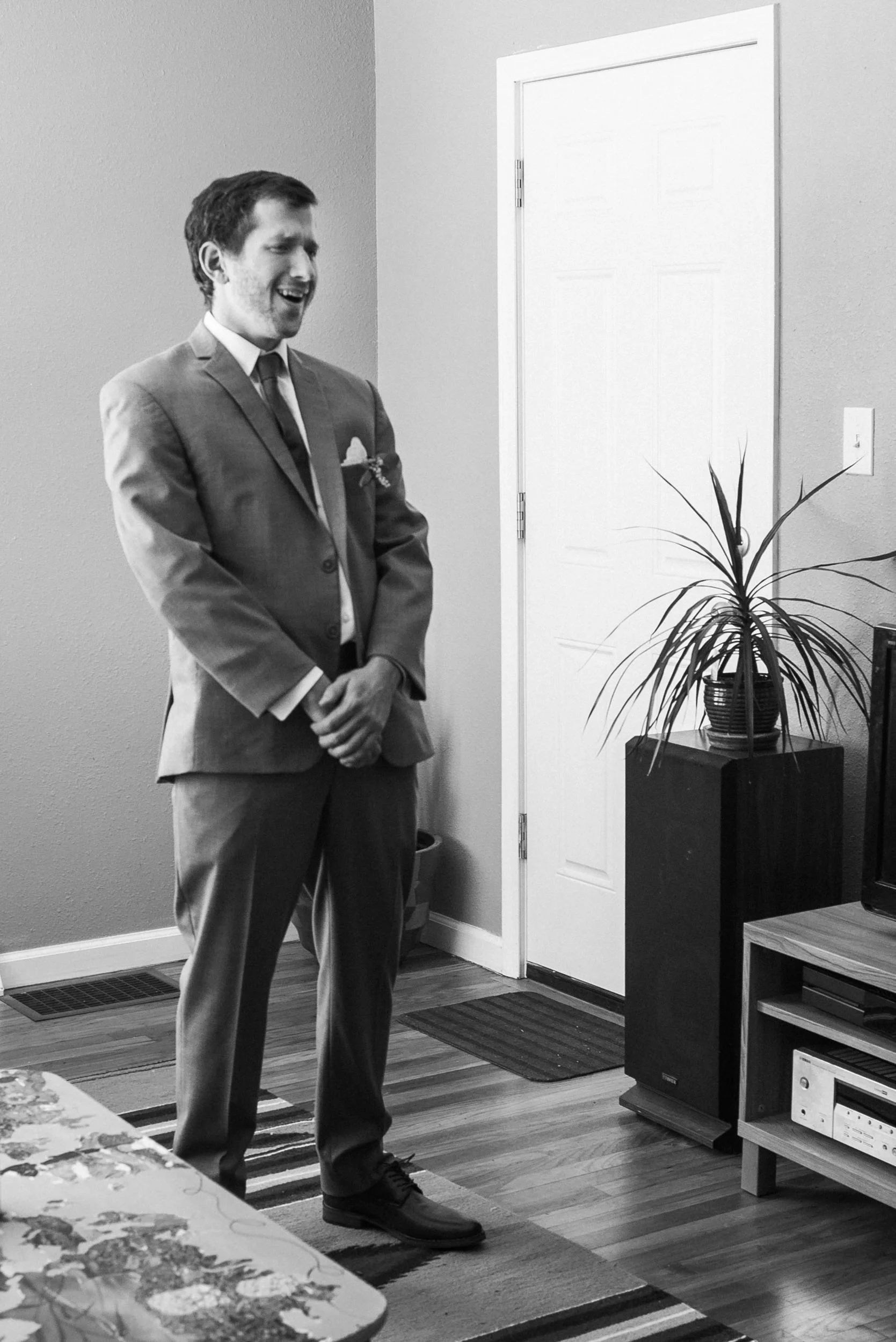 Groom excited at first look-Colorado Kate Photography