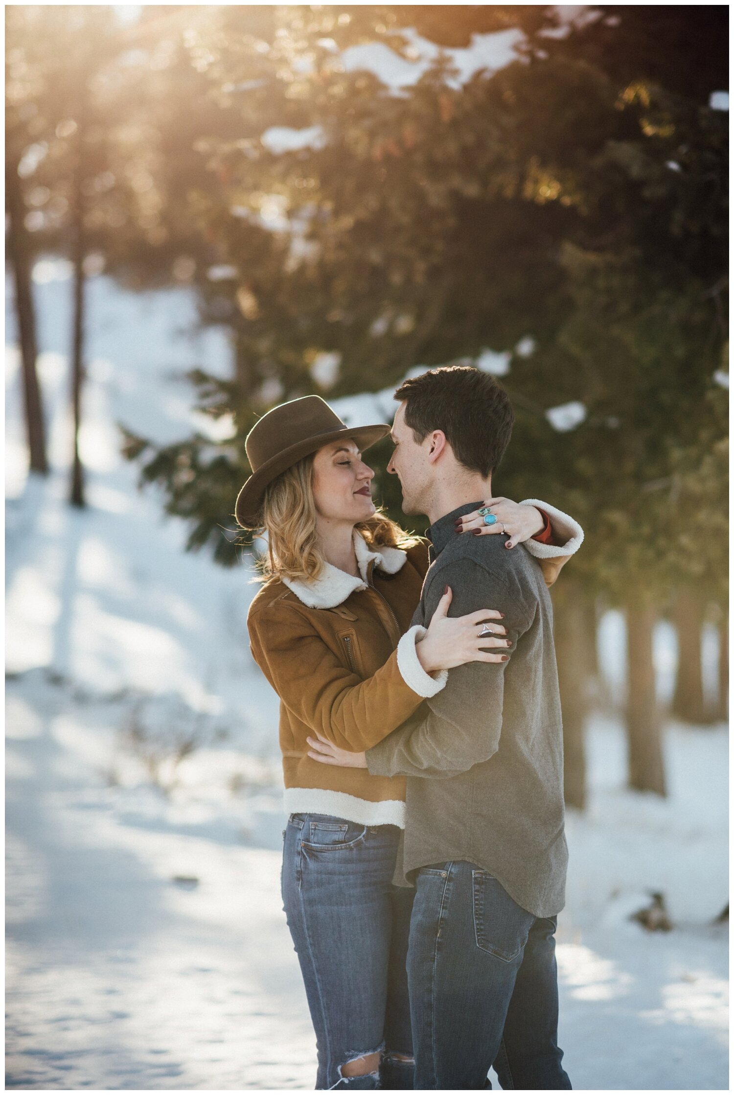  Lost Gulch Outlook Engagement Session, Colorado engagement photographer, Boulder Colorado Engagement, Mountain Engagement in Colorado, Winter Colorado Engagement, Colorado Engagement ideas, Colorado engagement inspiration, Colorado, mountain engagem