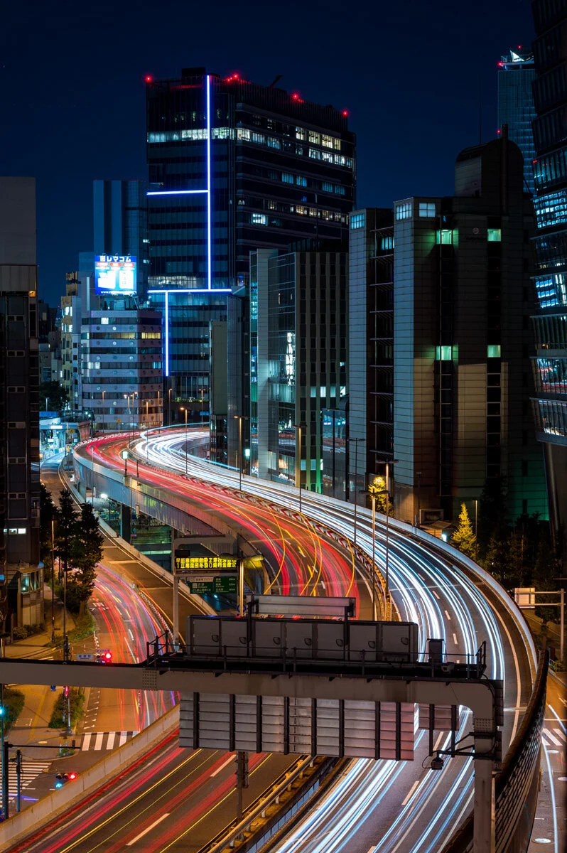 DSC_190923_214854-photo-japan-tokyo-shibuya-night-light-trails.jpg