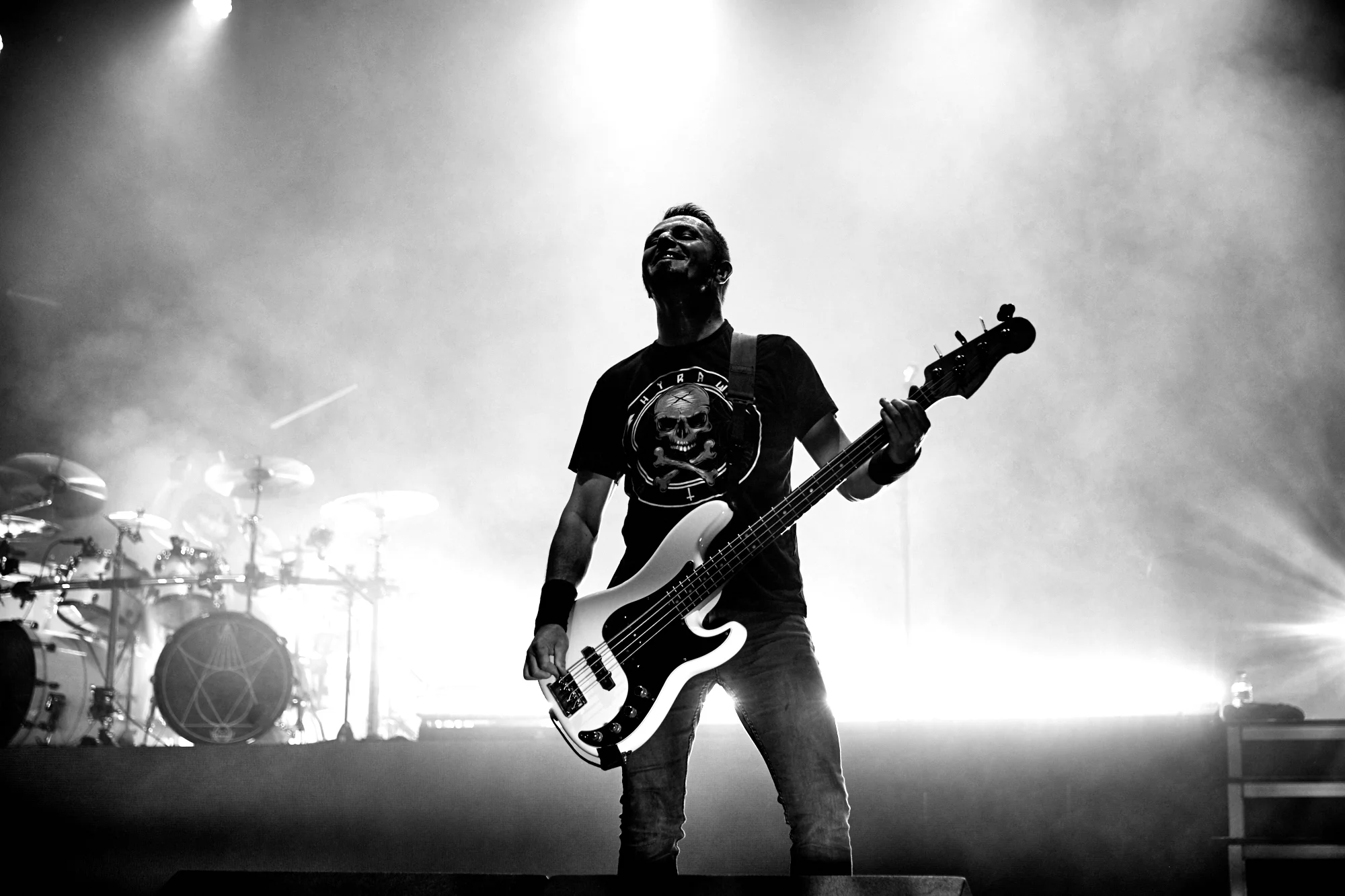 gojira-09 1.jpg