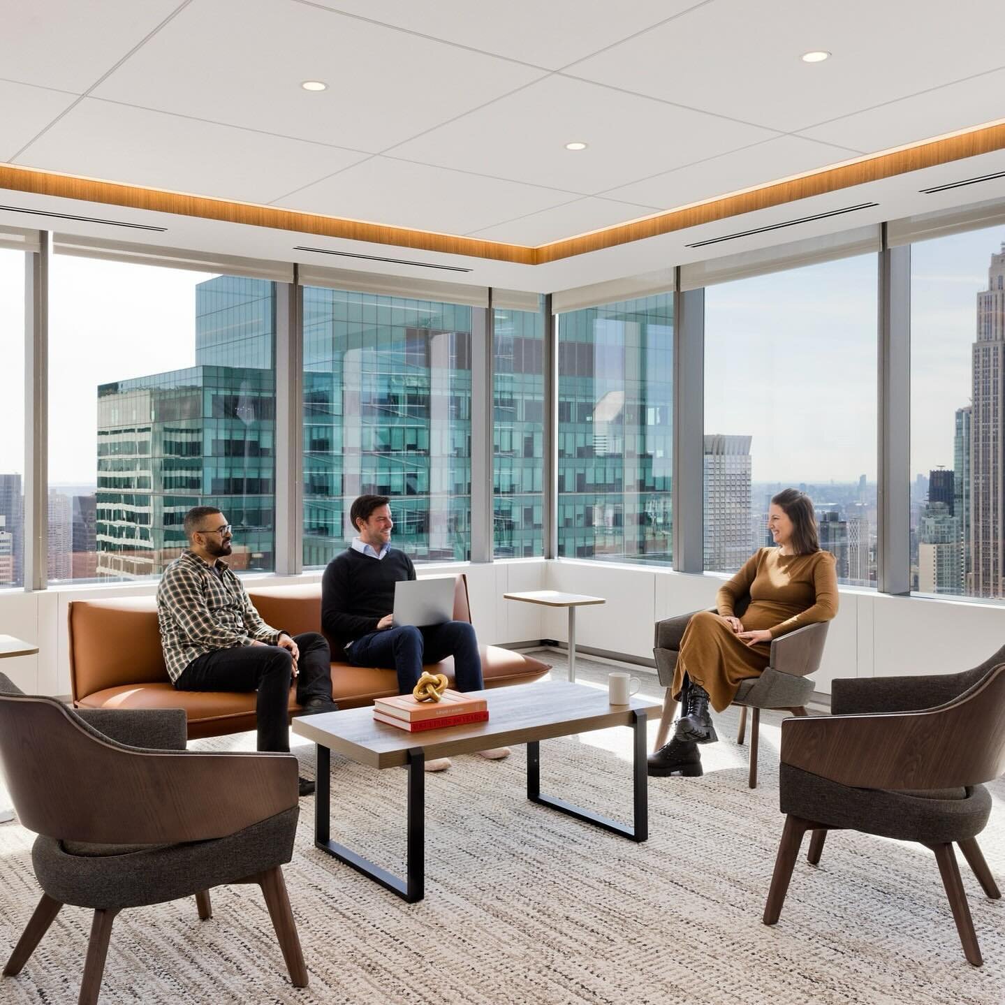 Spectorgroup recently designed a stunning and sophisticated office space in NYC for Varagon Capital Partners. We were thrilled to have our Twirl lounge chairs along with several other products by @encoreseating and @arcadiacontract included in the pr