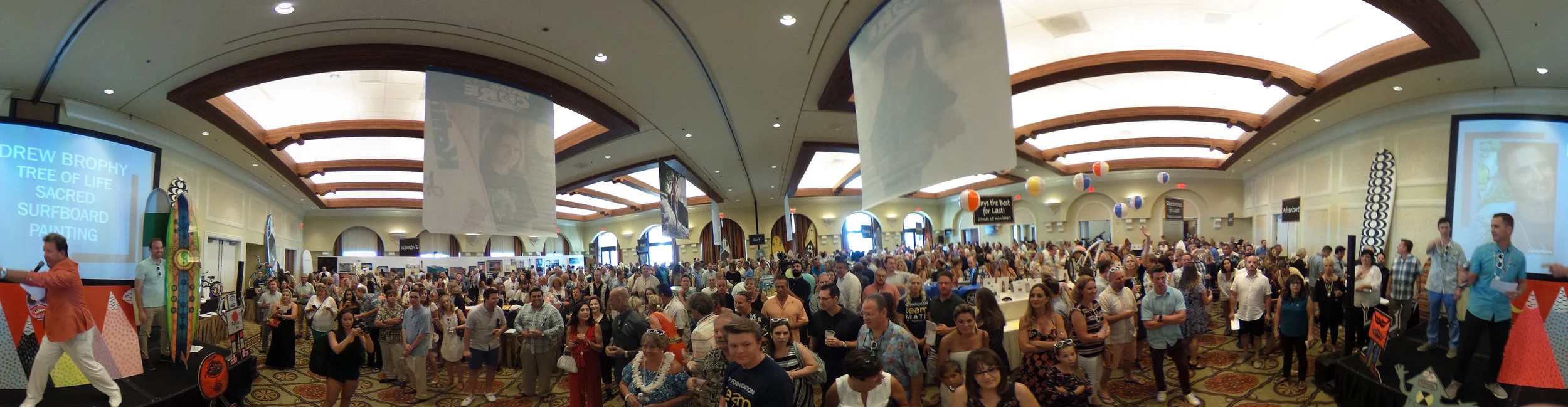 Mini Live Pano.jpg