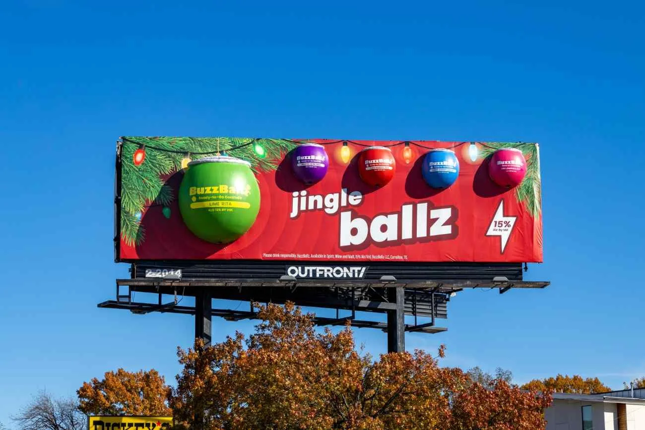 Buzzballz Christmas.jpg