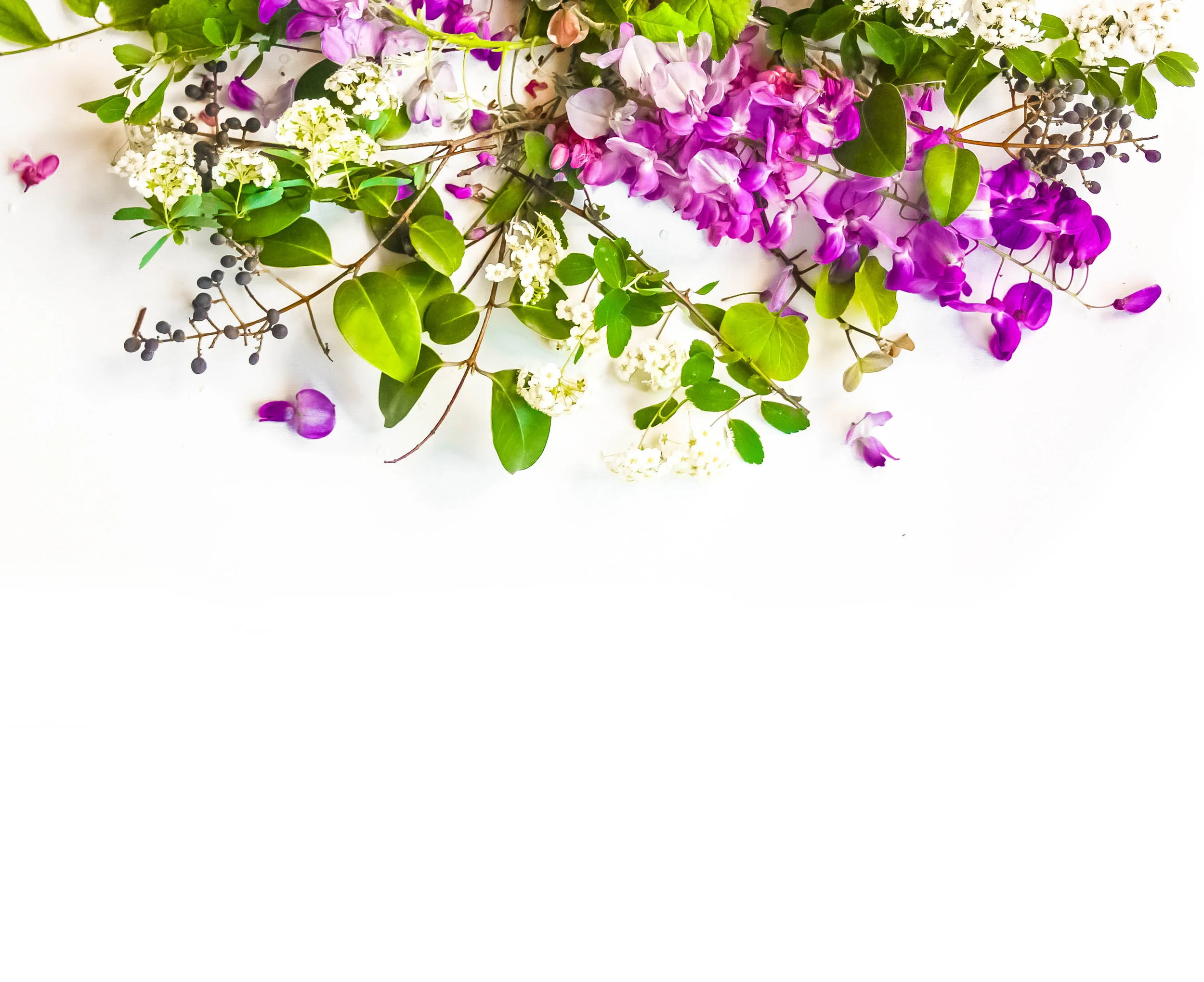 Pantone's 2018 Color of the Year (Ultraviolet) and Your Wedding