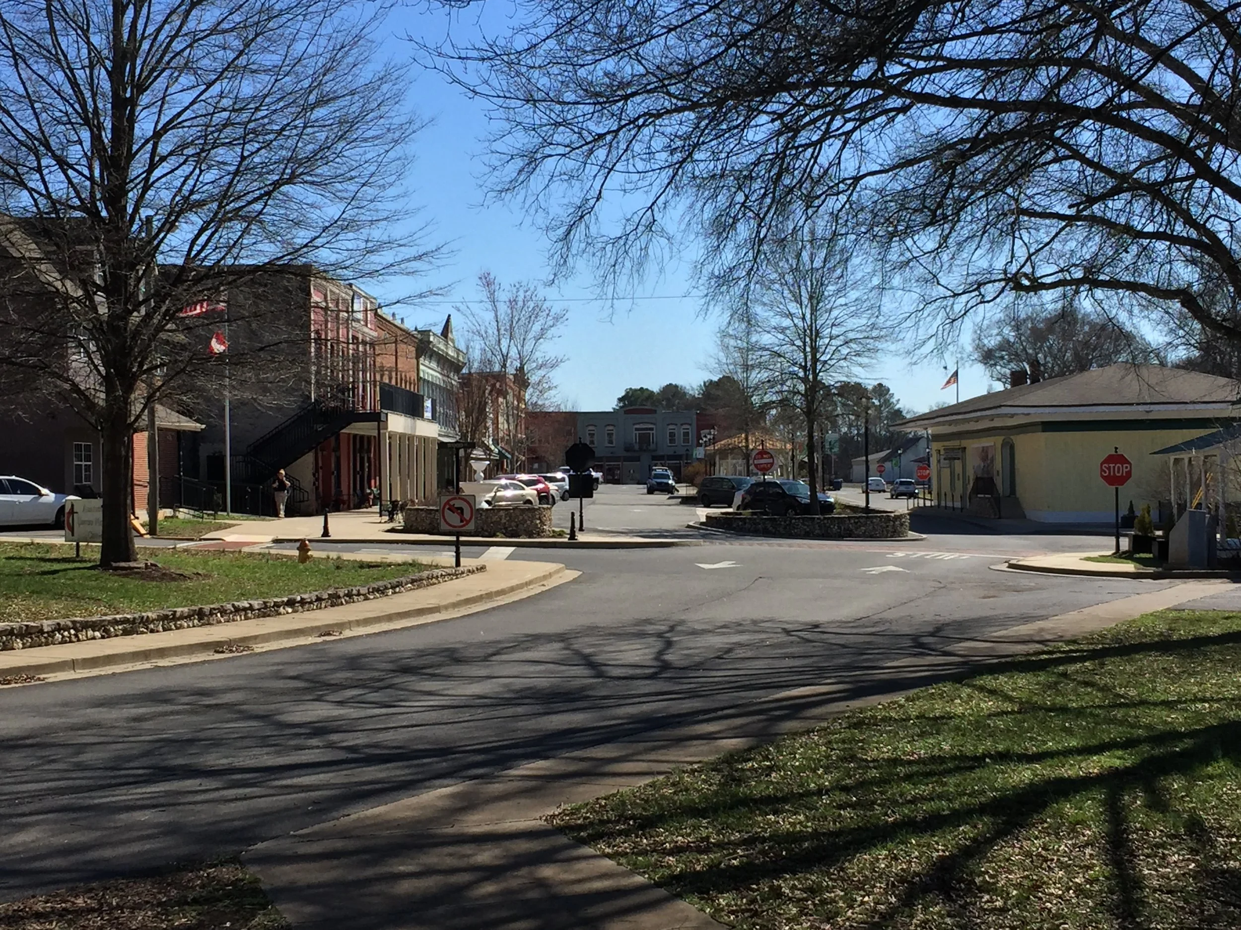 HELPING OTHERS — Adairsville Church ON the Square