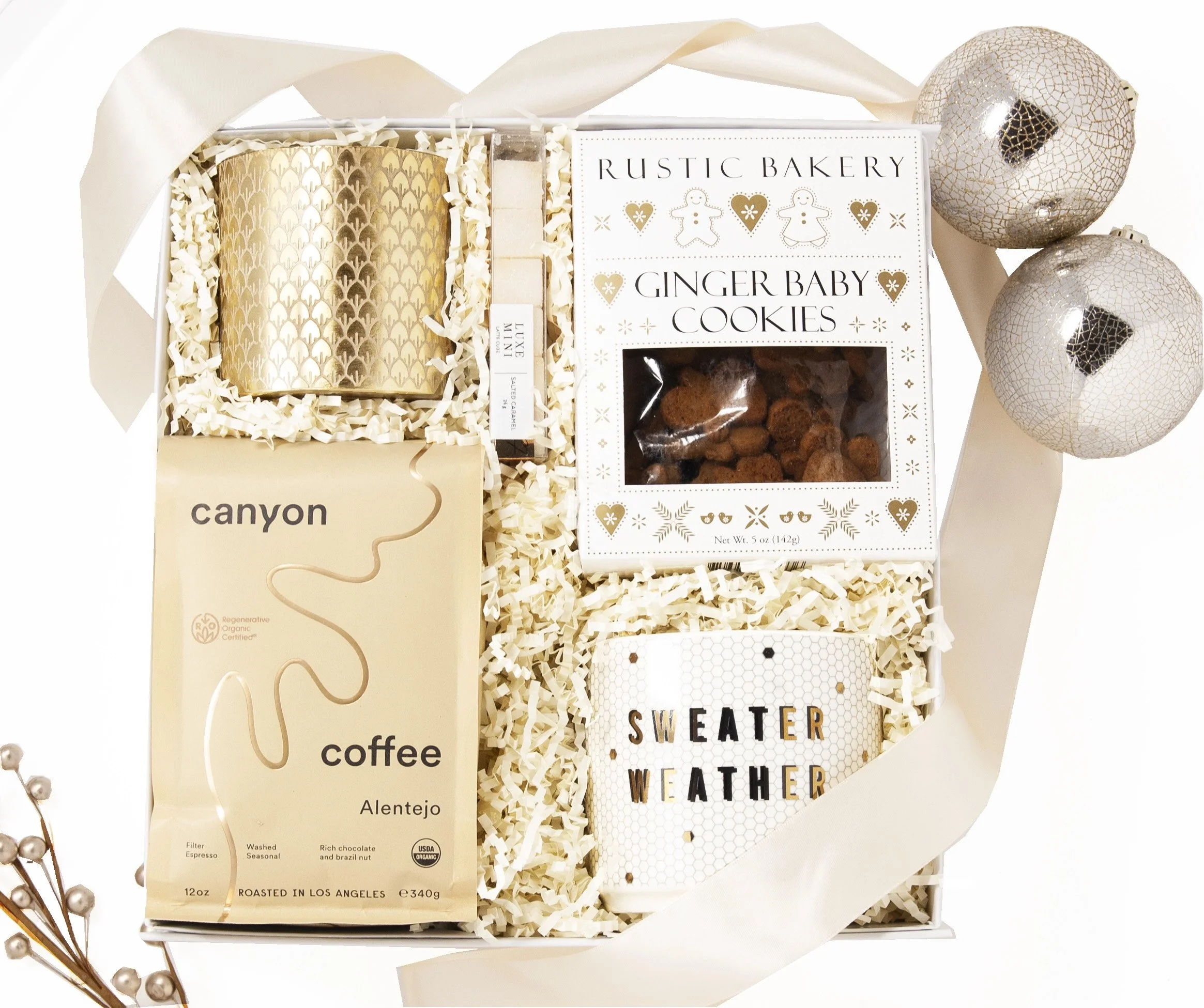 STAY COZY CURATED HOLIDAY GIFT BOX MerakiGold