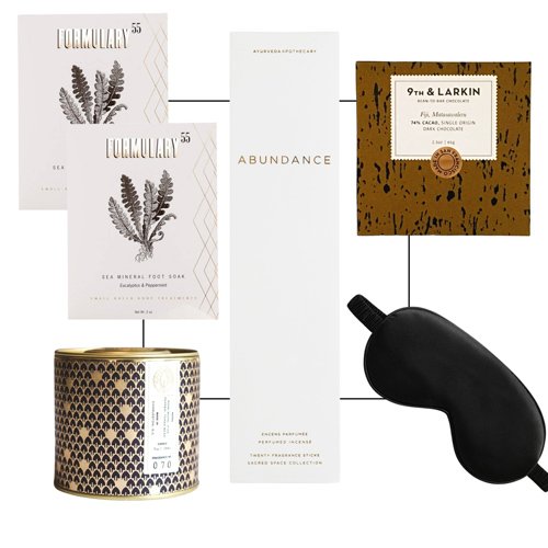 curated-mothersday-giftbox-bestmotheritems.jpg