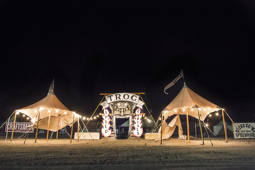 Pre-dawn at the race.