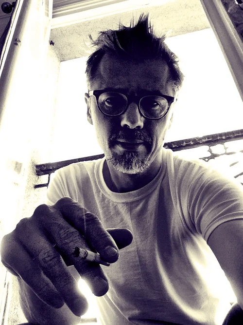 James on assignment in Pairs.