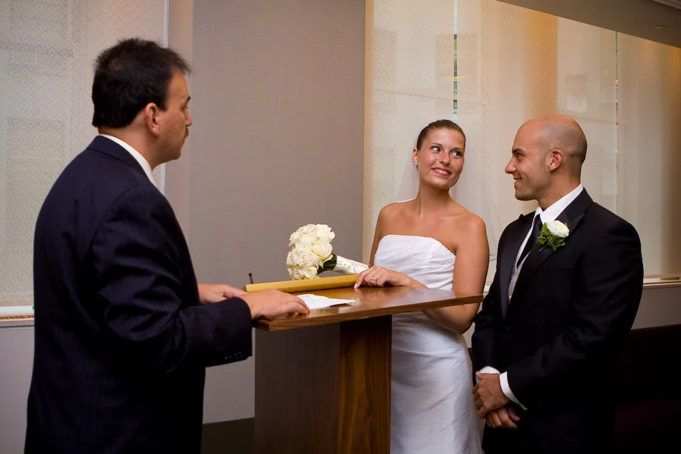 Master of Ceremonies: Great video about a wedding officiant at the Manhattan Marriage Bureau