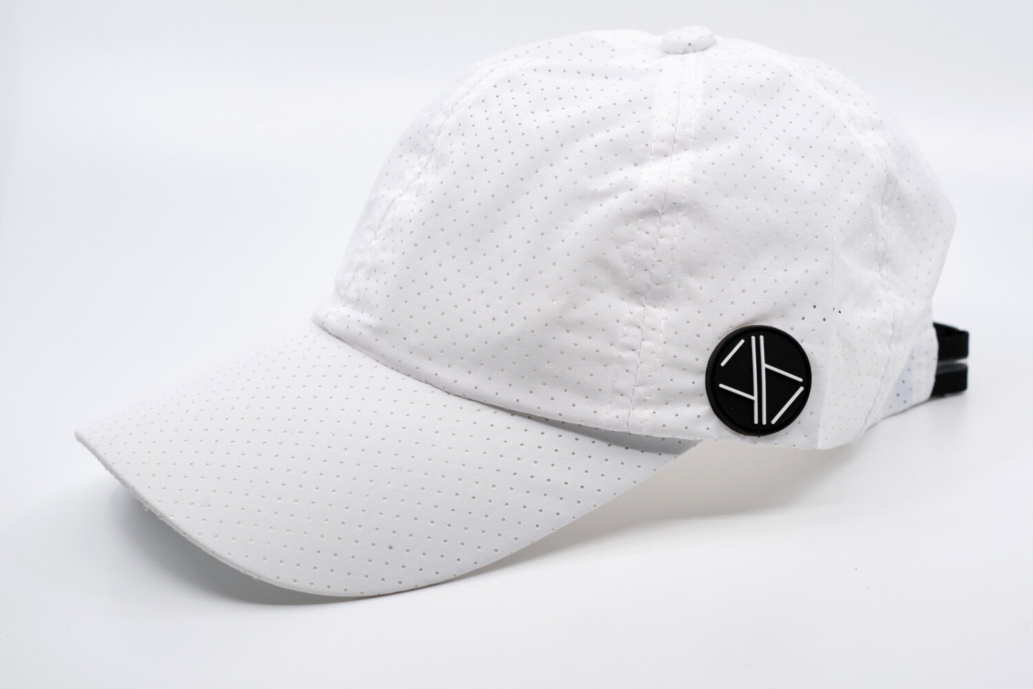 SignatureWhite_001.jpg