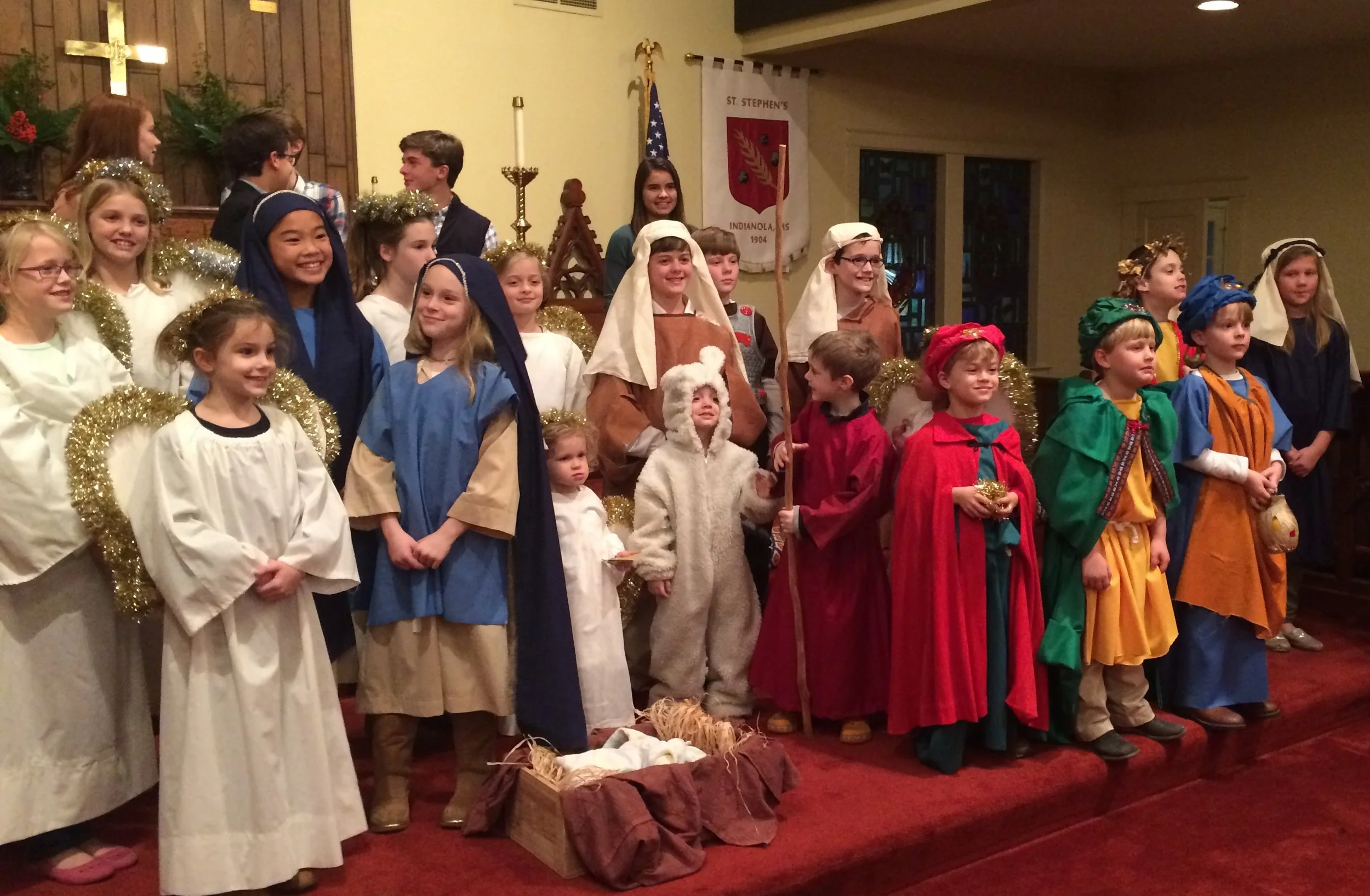 Group Picture of Christmas Pageant Participants