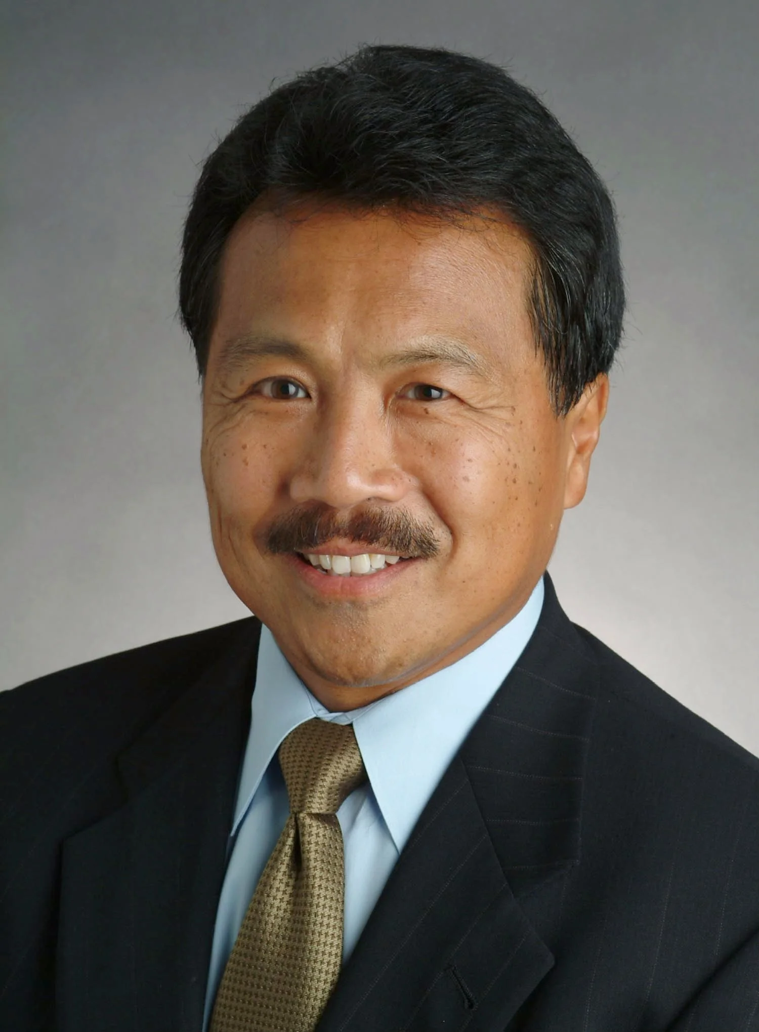 PHOTO.Tamayo_Bill_1.JPG