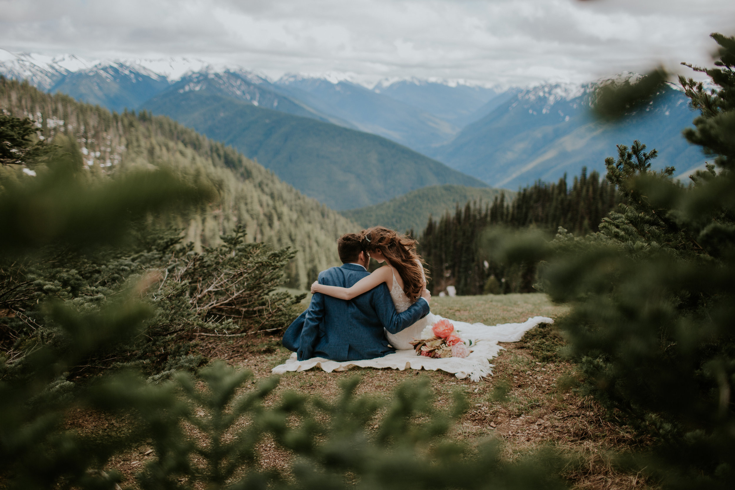 PNW-elopement-wedding-engagement-olympic national park-port angeles-hurricane ridge-lake crescent-kayla dawn photography- photographer-photography-kayladawnphoto-199.jpg