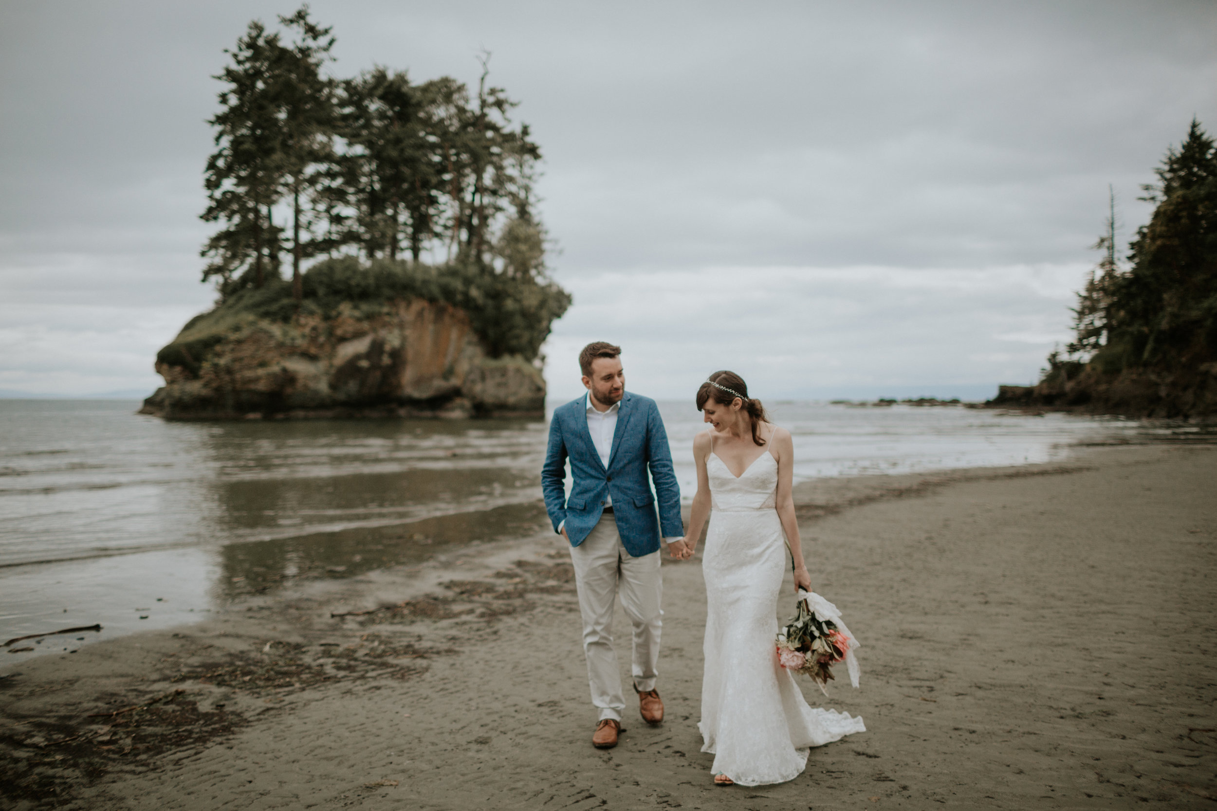 PNW-elopement-wedding-engagement-olympic national park-port angeles-hurricane ridge-lake crescent-kayla dawn photography- photographer-photography-kayladawnphoto-297.jpg