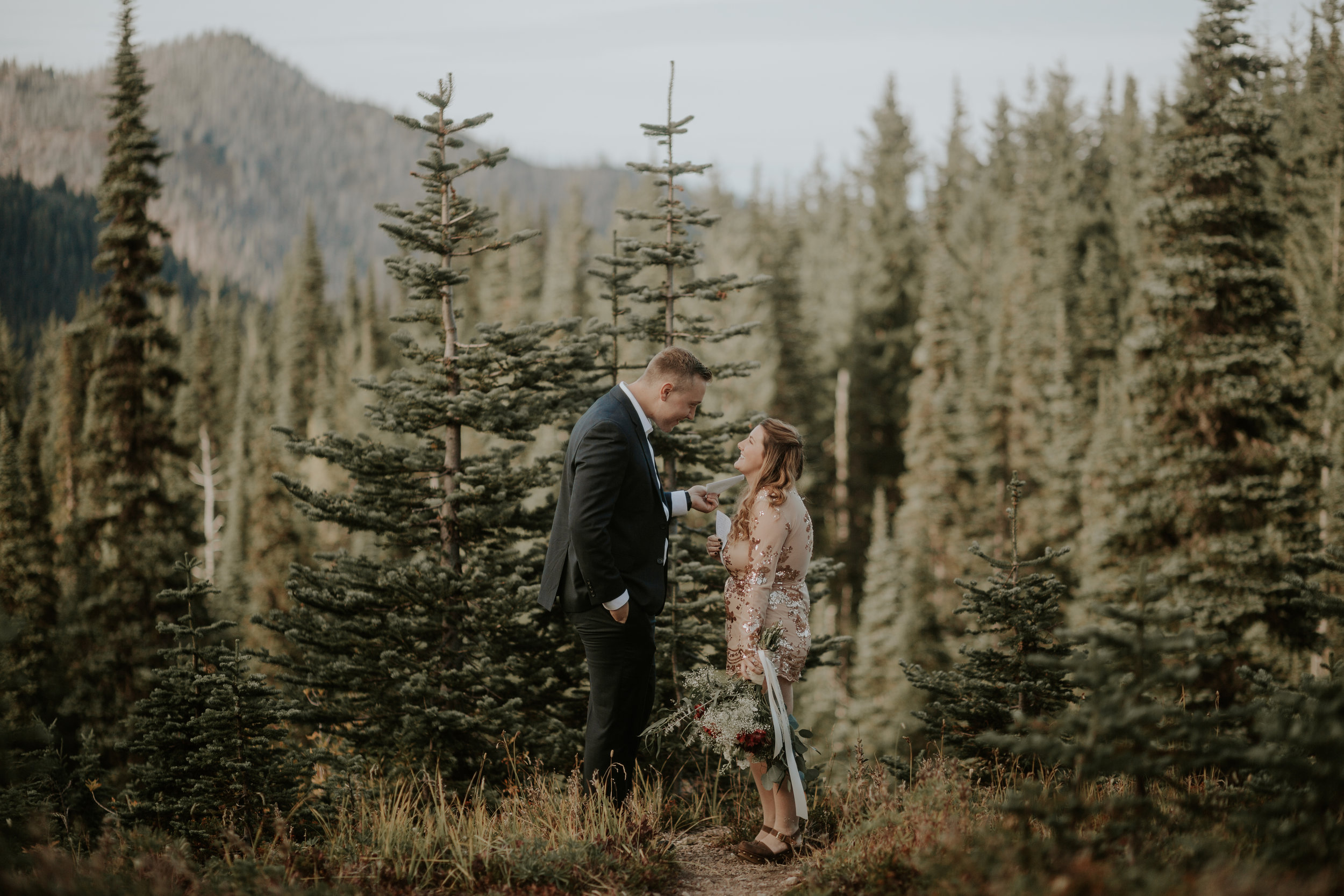 PNW-Hurricane-Ridge-Port-Angeles-Washington-elopement-photographer-kayla-dawn-photography-kayladawnphoto-wedding-anniversary-photoshoot-olympic-peninsula-130.jpg