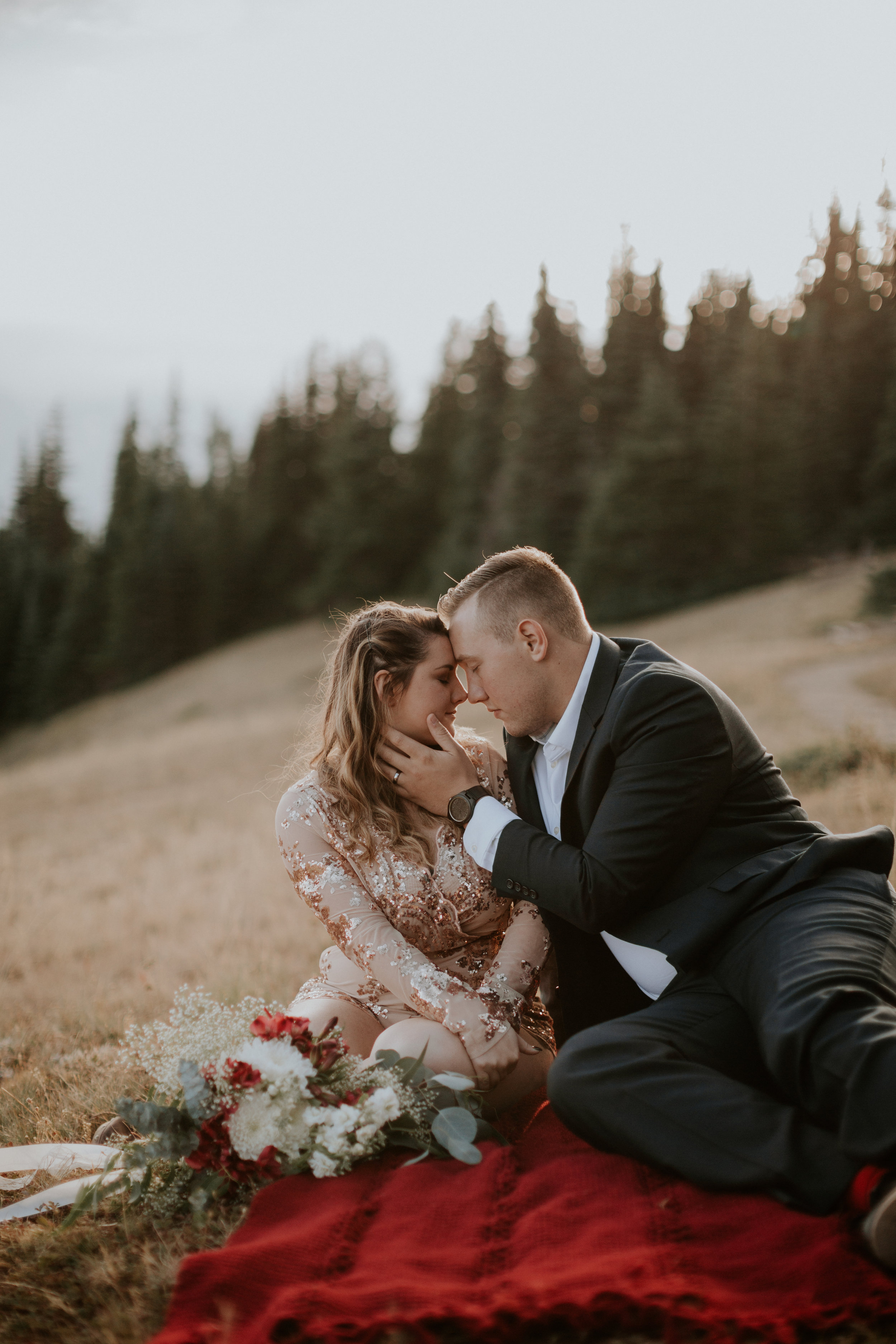 PNW-Hurricane-Ridge-Port-Angeles-Washington-elopement-photographer-kayla-dawn-photography-kayladawnphoto-wedding-anniversary-photoshoot-olympic-peninsula-262.jpg