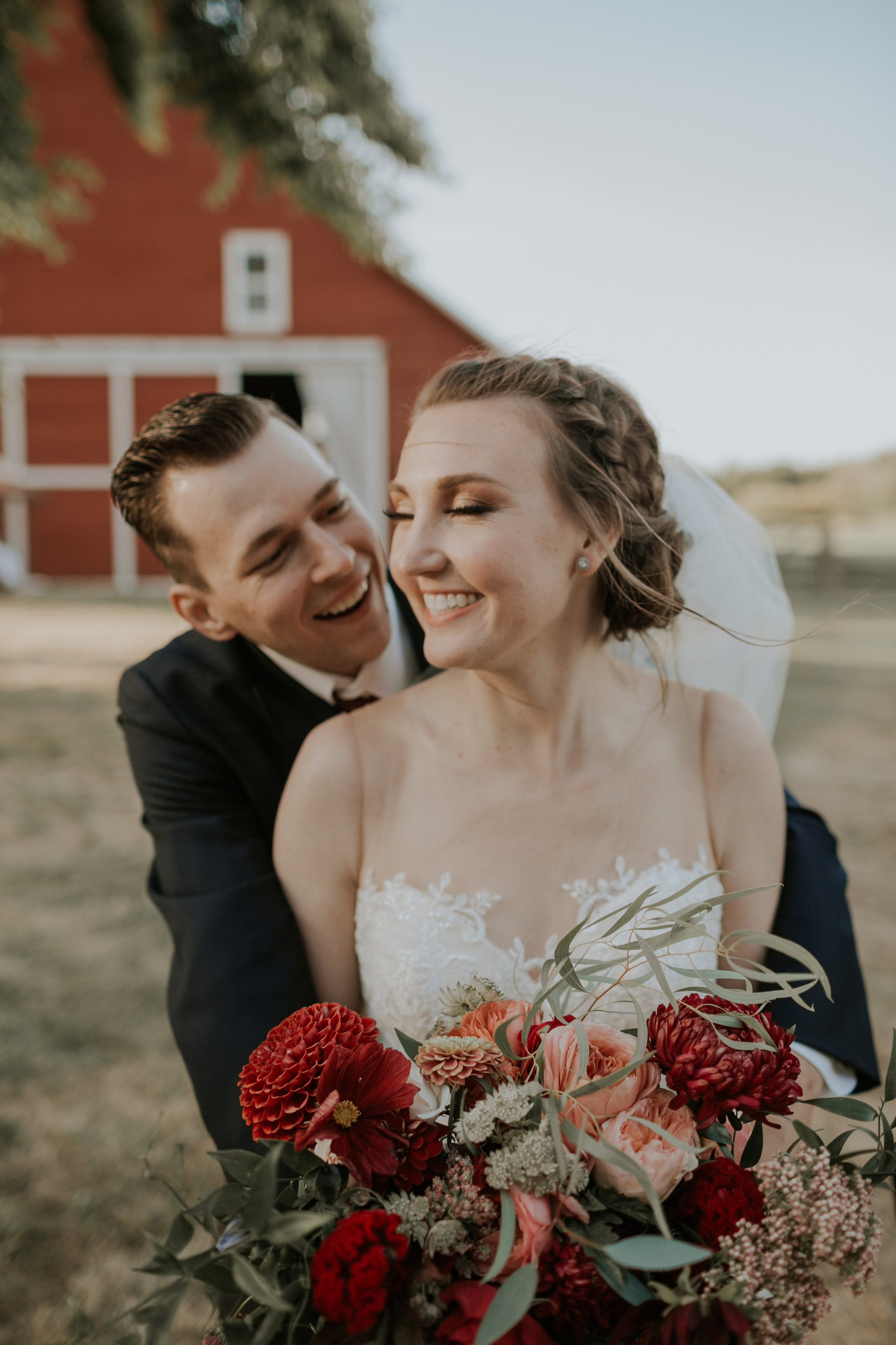 Olympic-Peninsula-PNW-wedding-engagement-photographer-Eberle-Barn-Sequim-Washington-Portrait-kayladawnphoto-100.jpg