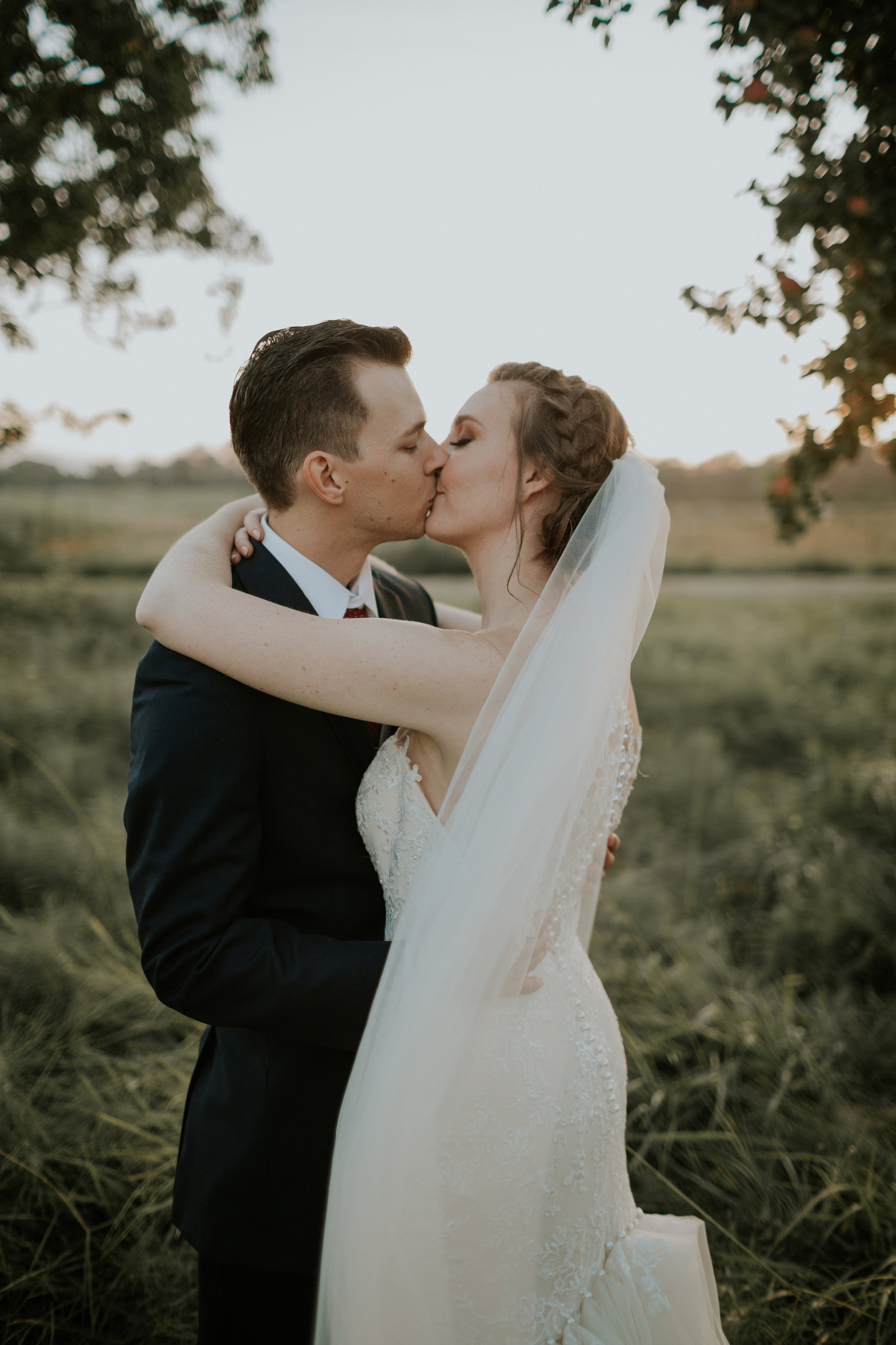 Olympic-Peninsula-PNW-wedding-engagement-photographer-Eberle-Barn-Sequim-Washington-Portrait-kayladawnphoto-113.jpg