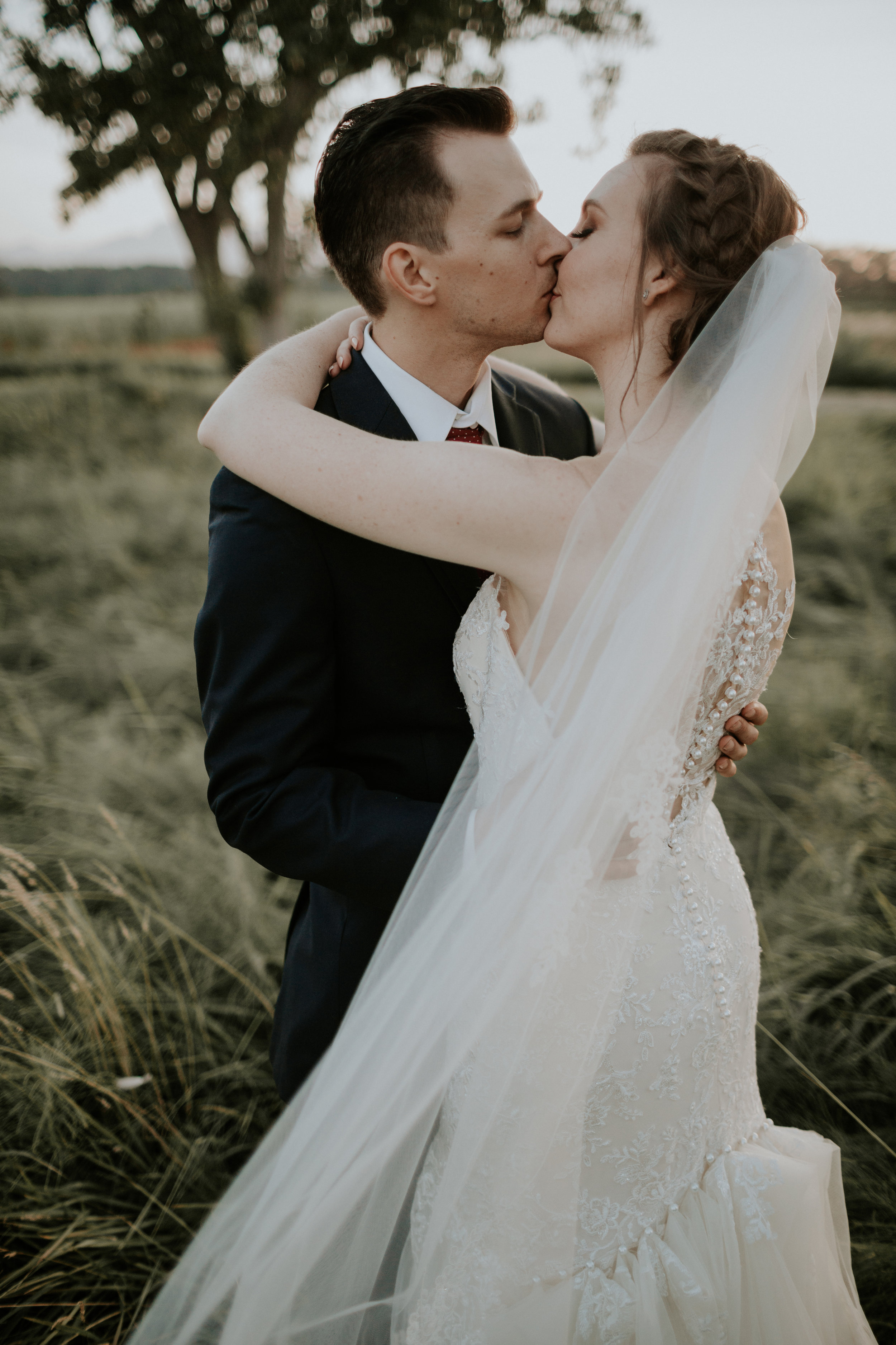 Olympic-Peninsula-PNW-wedding-engagement-photographer-Eberle-Barn-Sequim-Washington-Portrait-kayladawnphoto-114.jpg