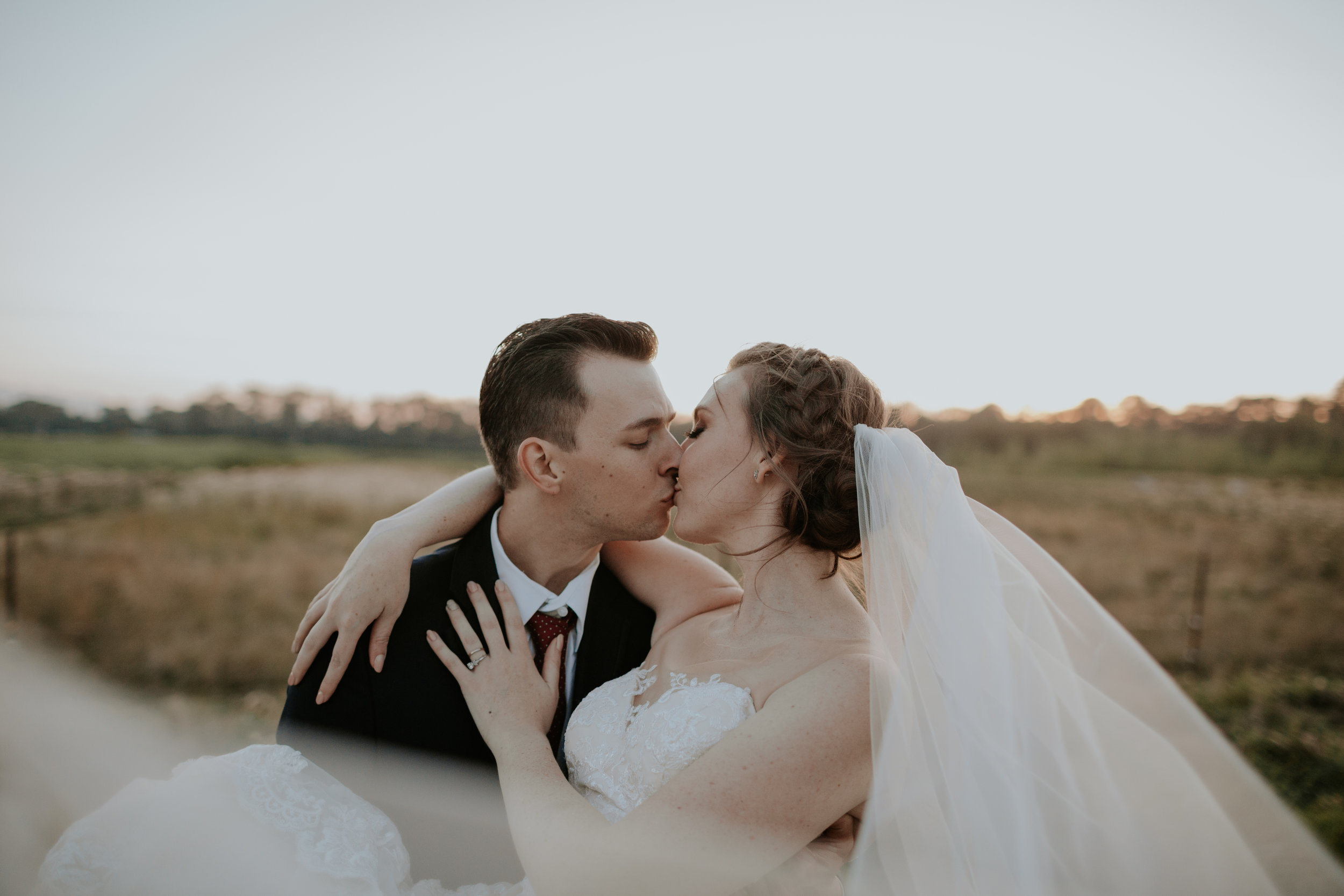 Olympic-Peninsula-PNW-wedding-engagement-photographer-Eberle-Barn-Sequim-Washington-Portrait-kayladawnphoto-130.jpg