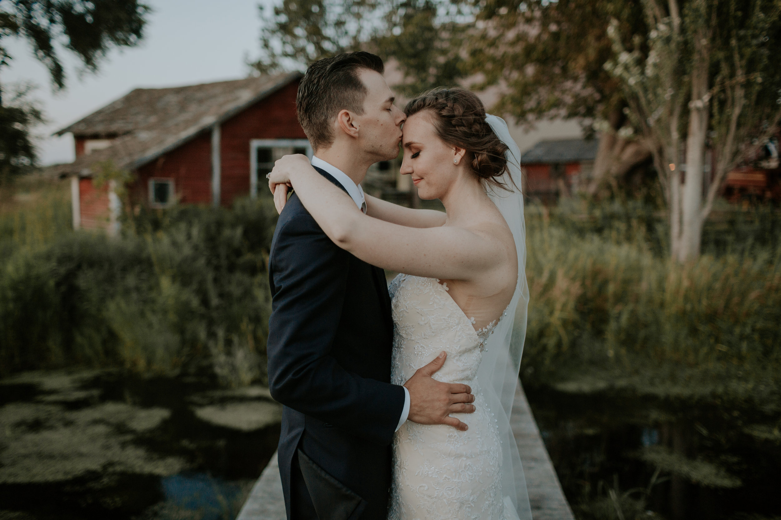 Olympic-Peninsula-PNW-wedding-engagement-photographer-Eberle-Barn-Sequim-Washington-Portrait-kayladawnphoto-135.jpg