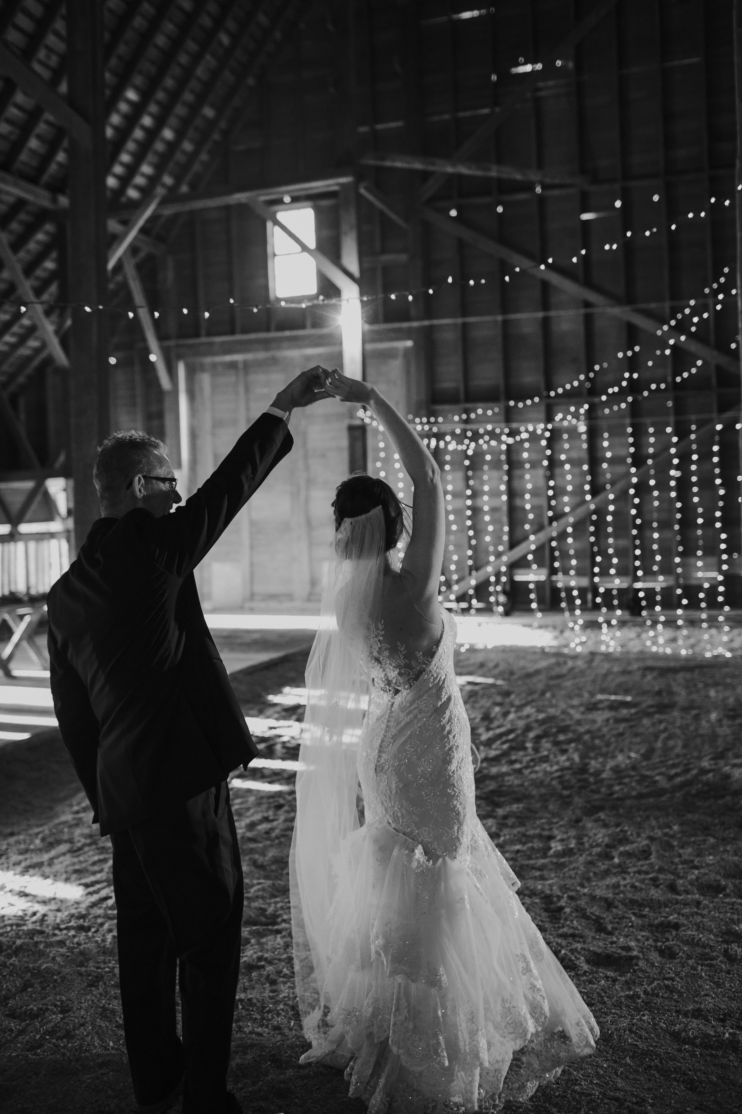 Olympic-Peninsula-PNW-wedding-engagement-photographer-Eberle-Barn-Sequim-Washington-Portrait-kayladawnphoto-167.jpg