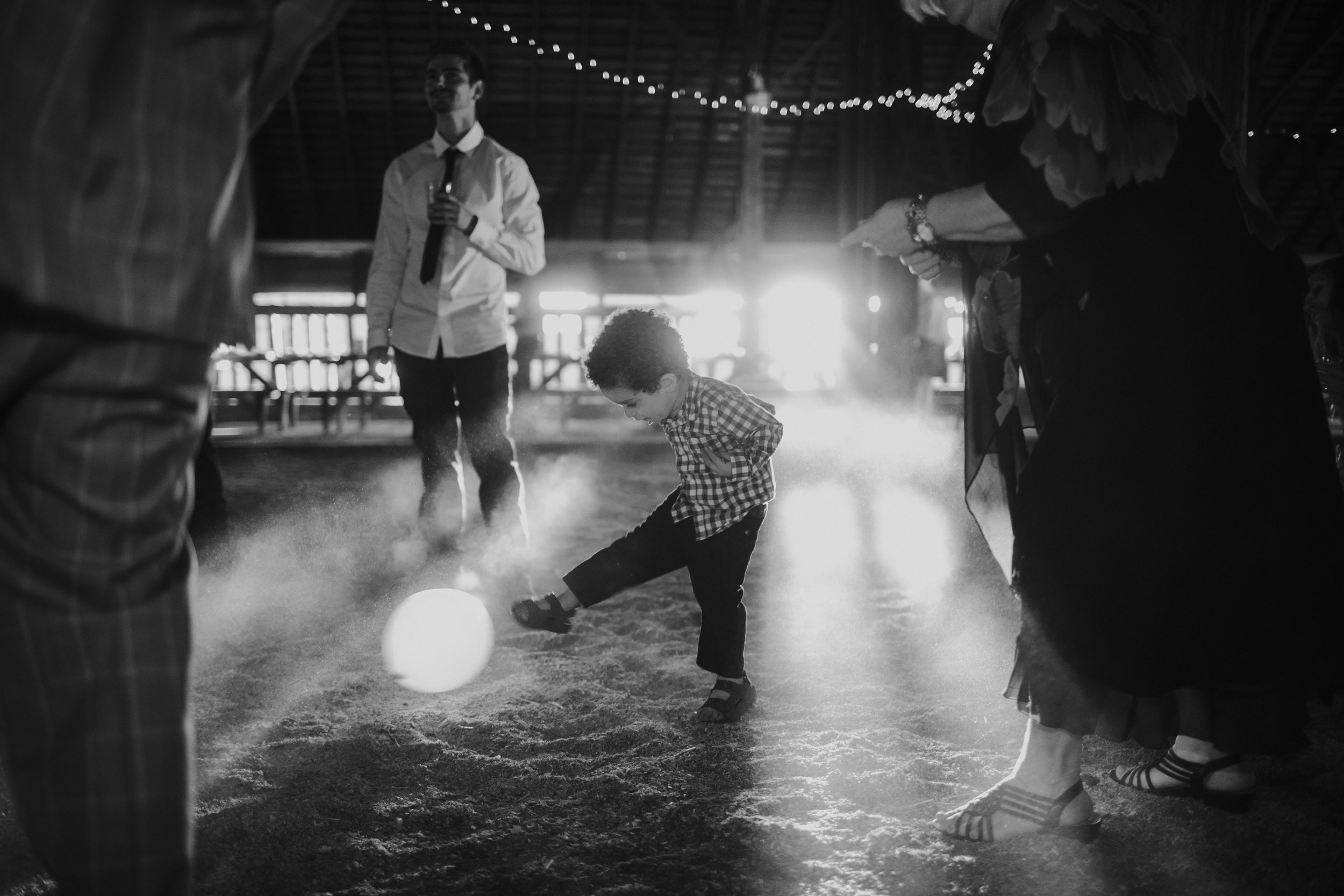 Olympic-Peninsula-PNW-wedding-engagement-photographer-Eberle-Barn-Sequim-Washington-Portrait-kayladawnphoto-169.jpg